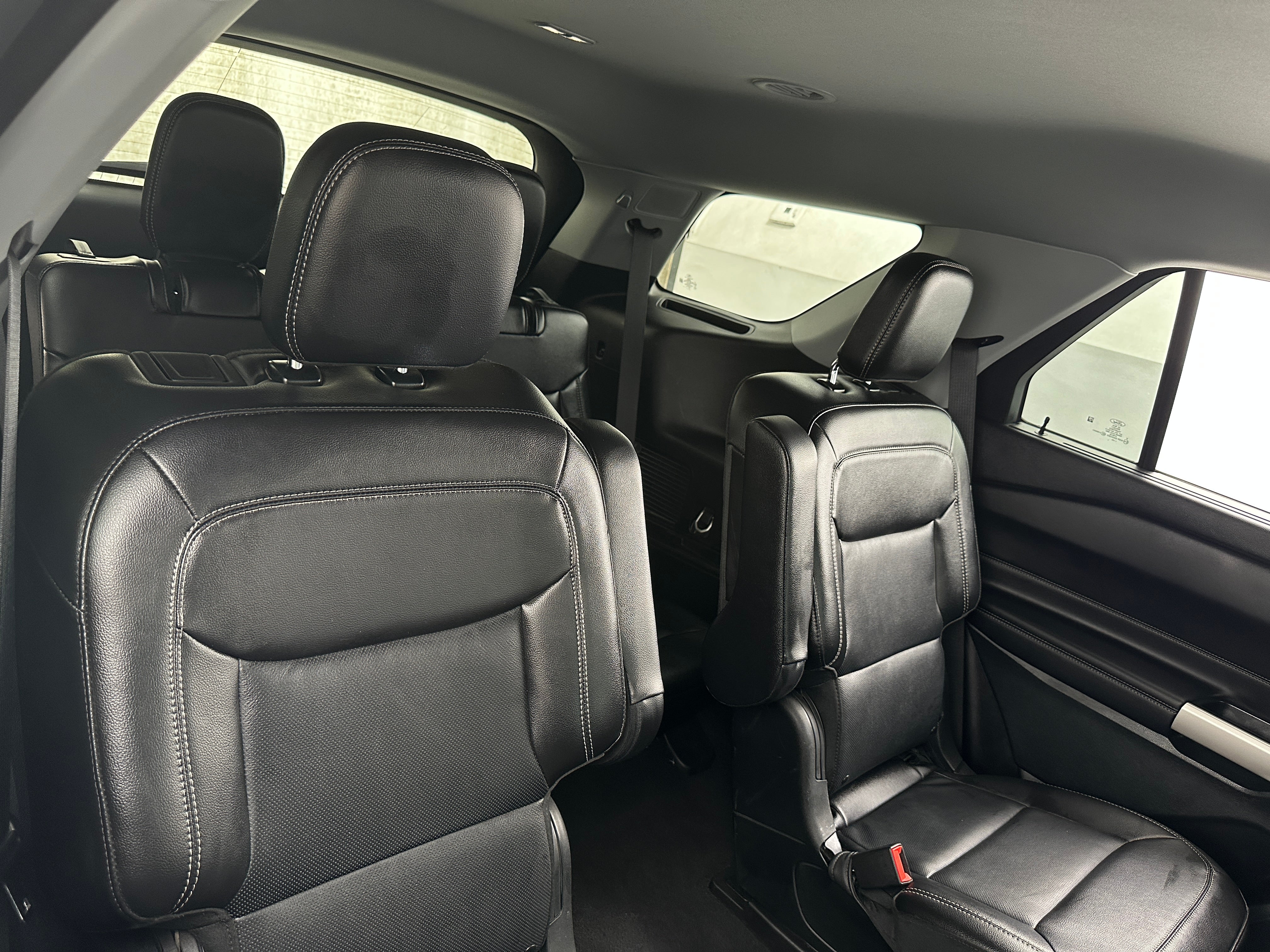 2023 Ford Explorer Limited 5