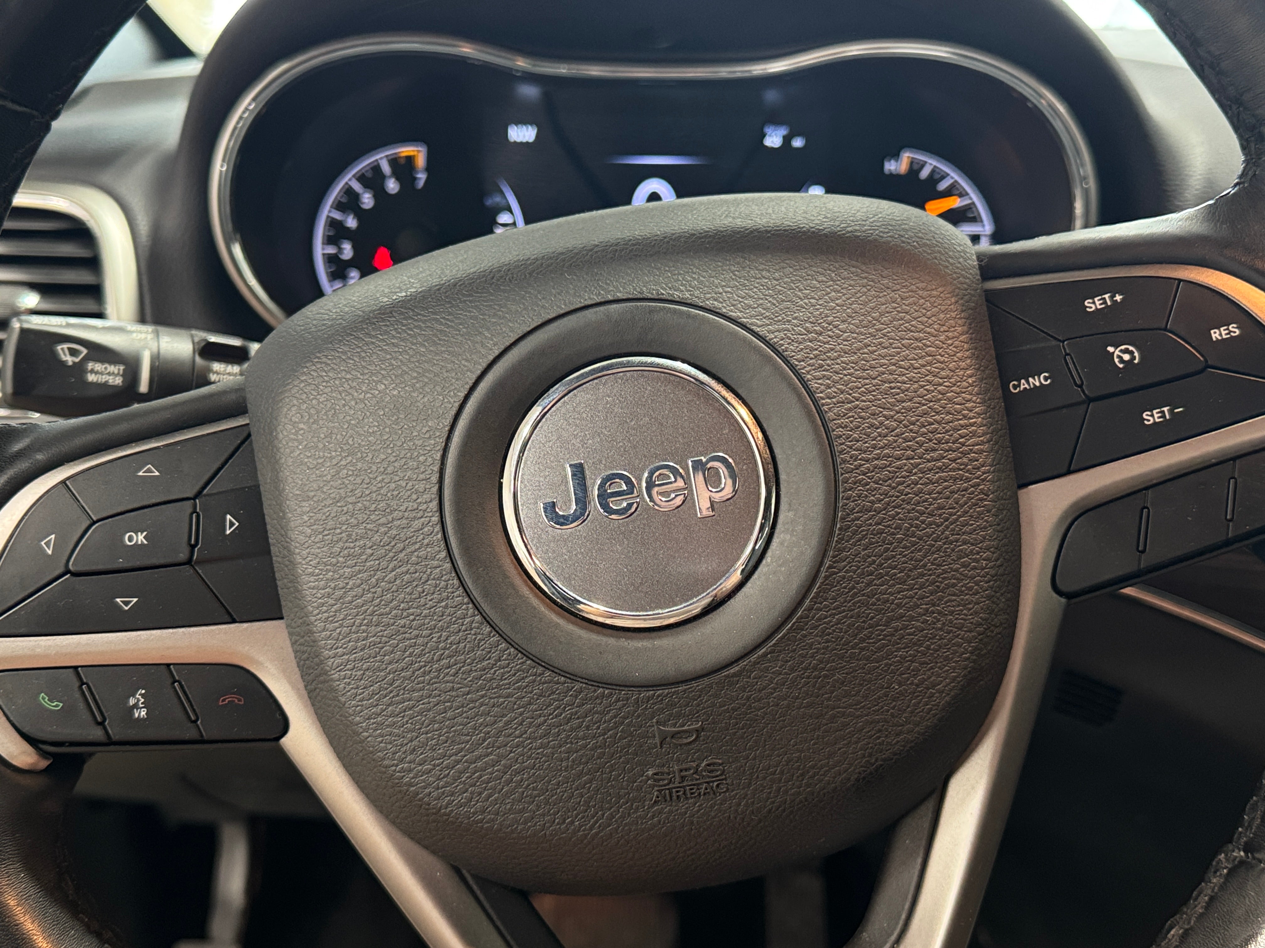 2019 Jeep Grand Cherokee Limited Edition 4