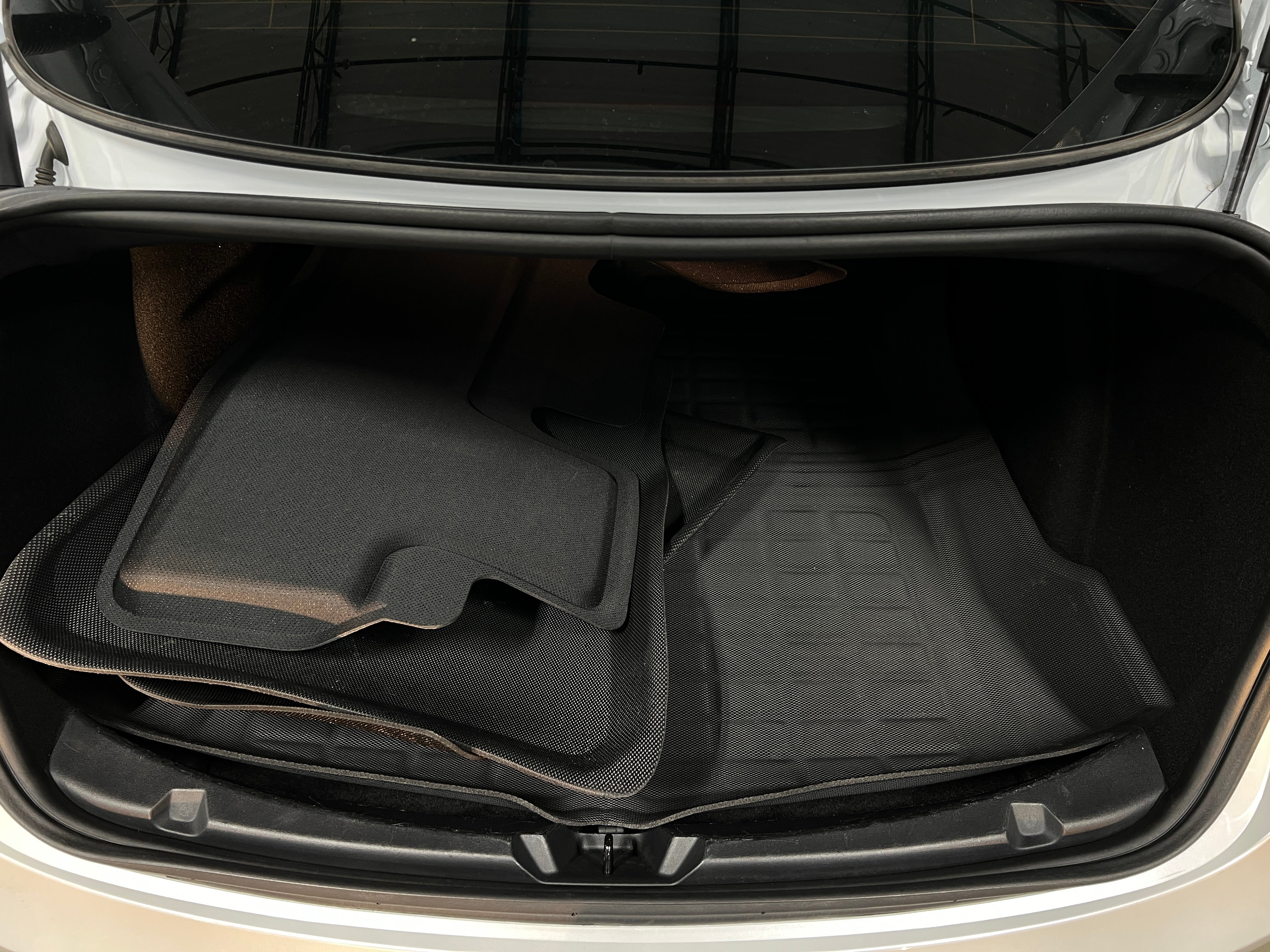 2023 Tesla Model 3 Standard Range 5