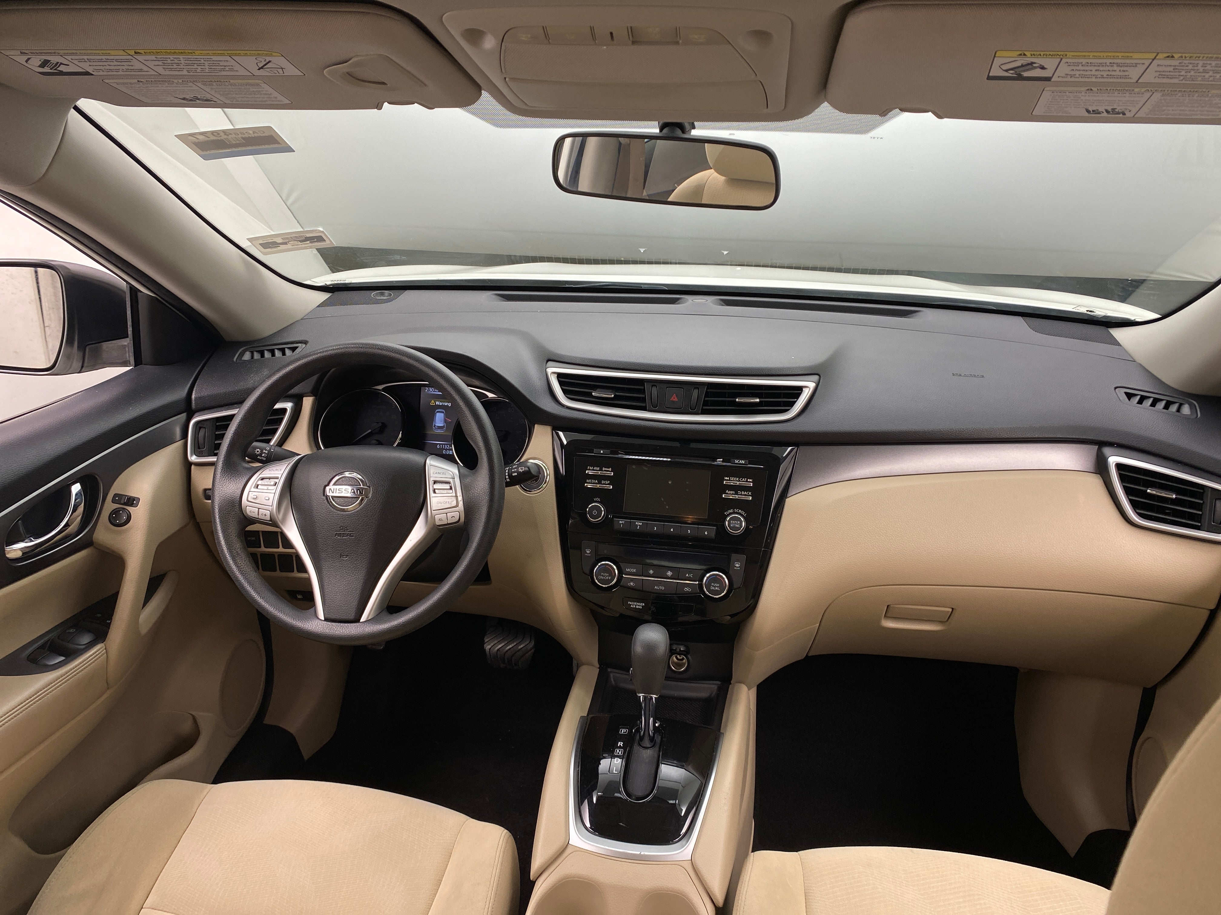 2016 Nissan Rogue SV 3
