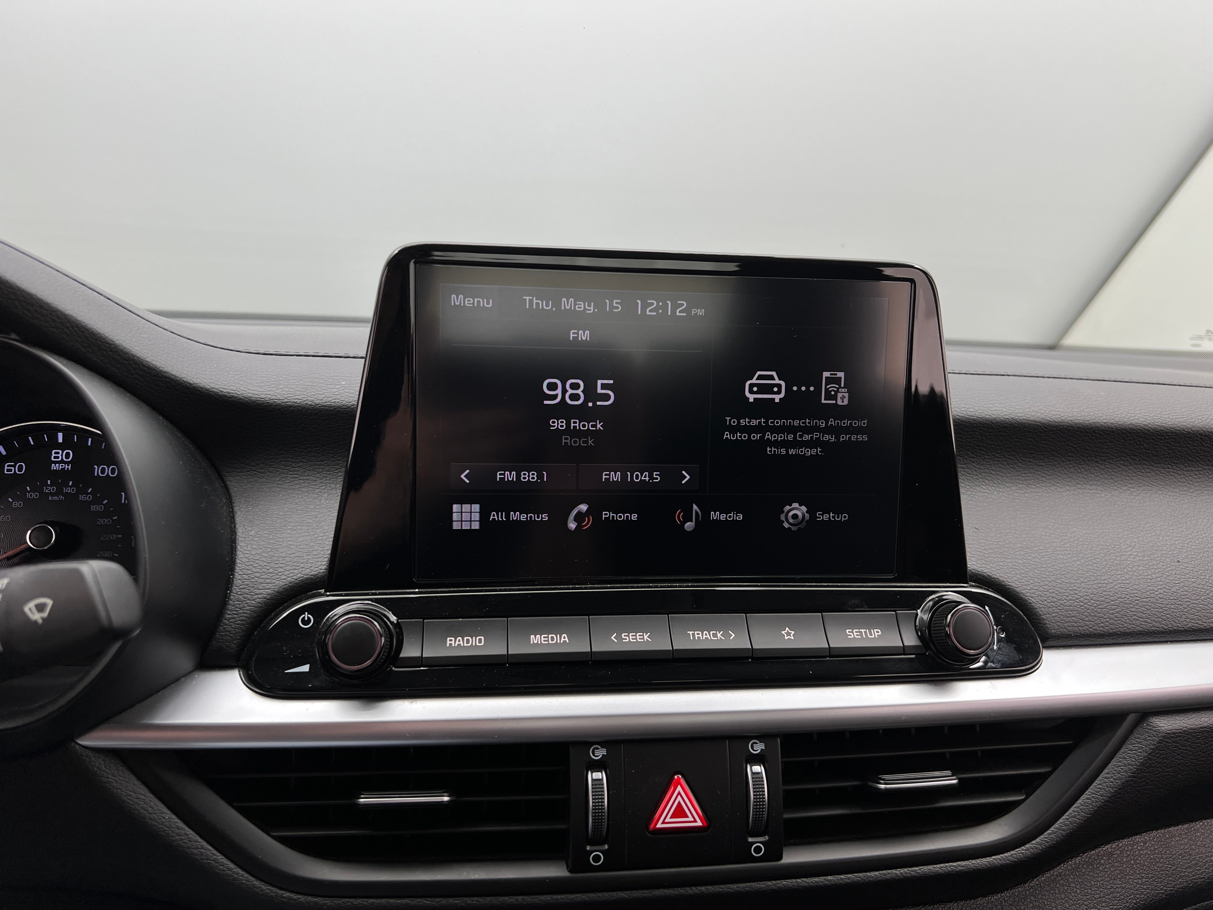 2024 Kia Forte LXS 4