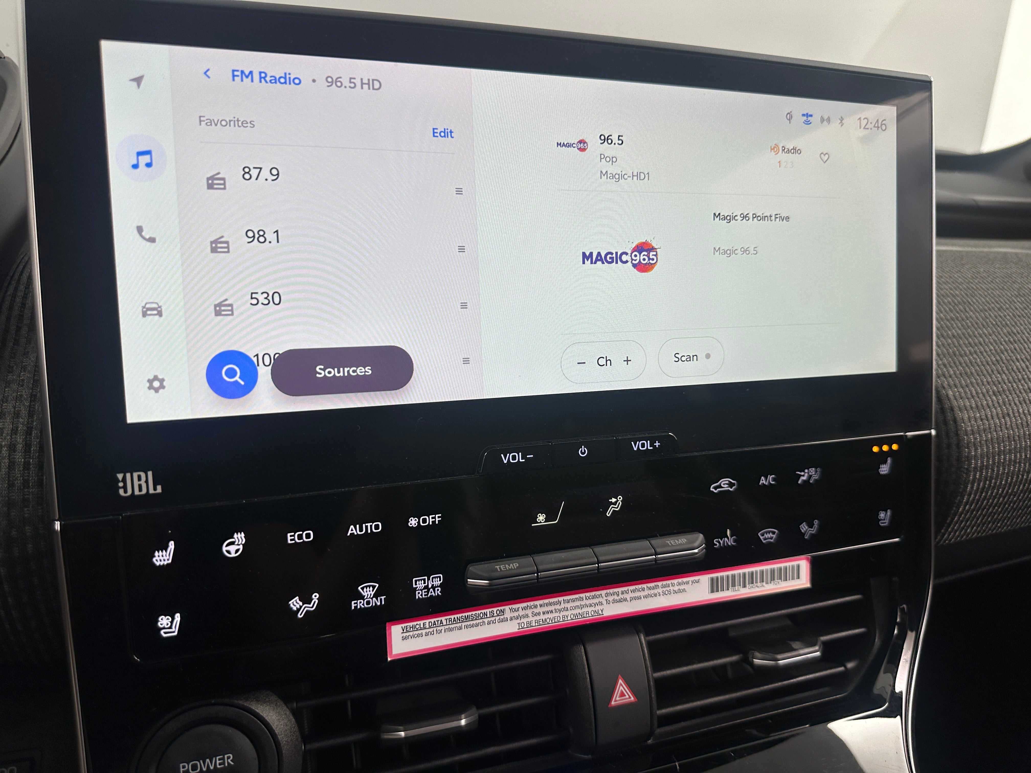 2023 Toyota bZ4X Limited 3