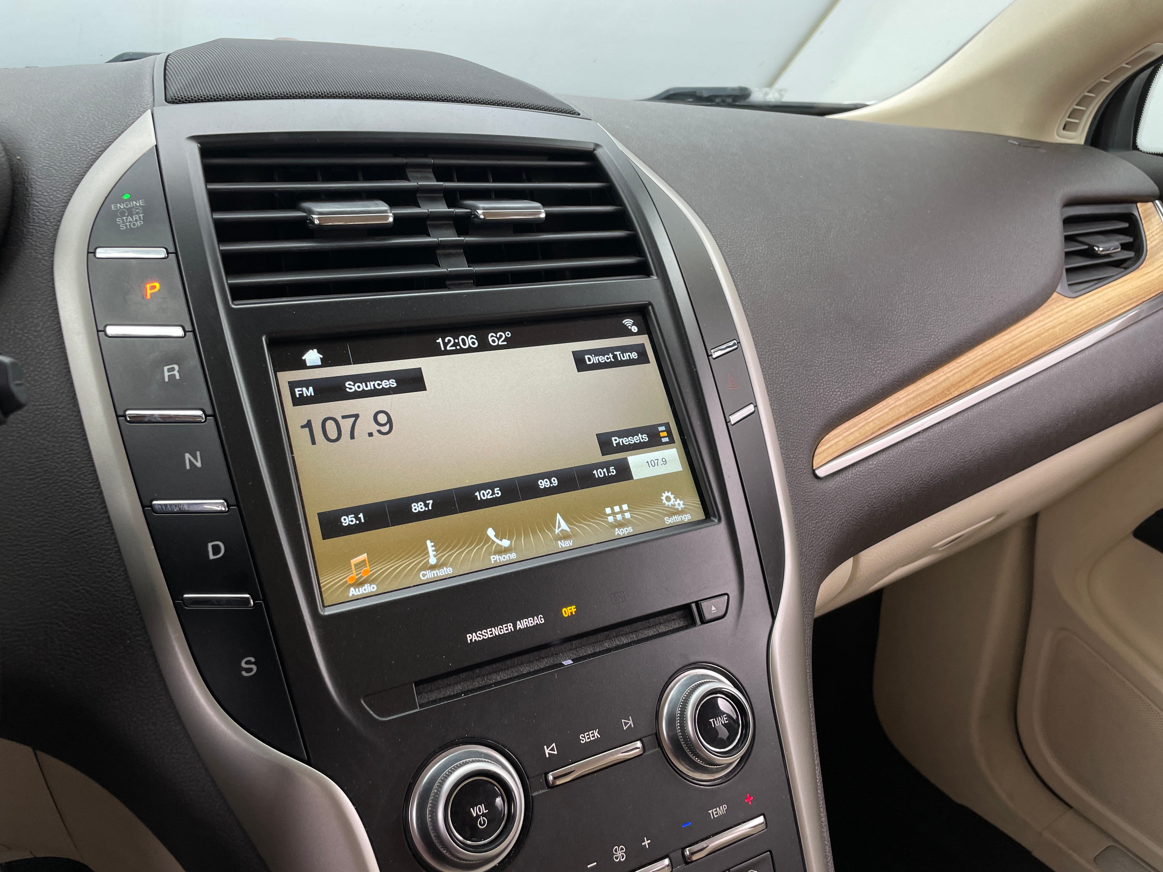 2016 Lincoln MKC Select 3