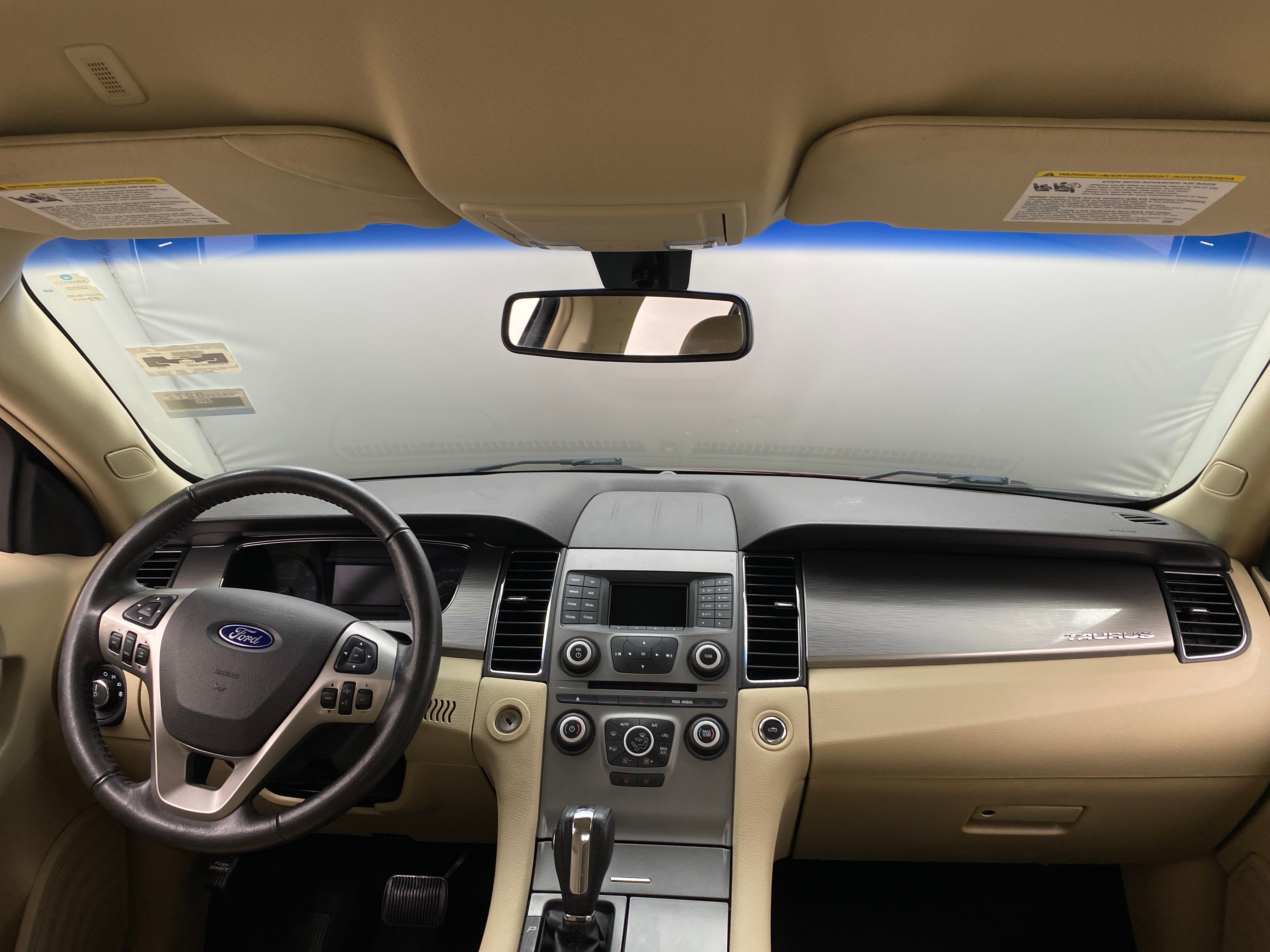 2016 Ford Taurus SEL 3