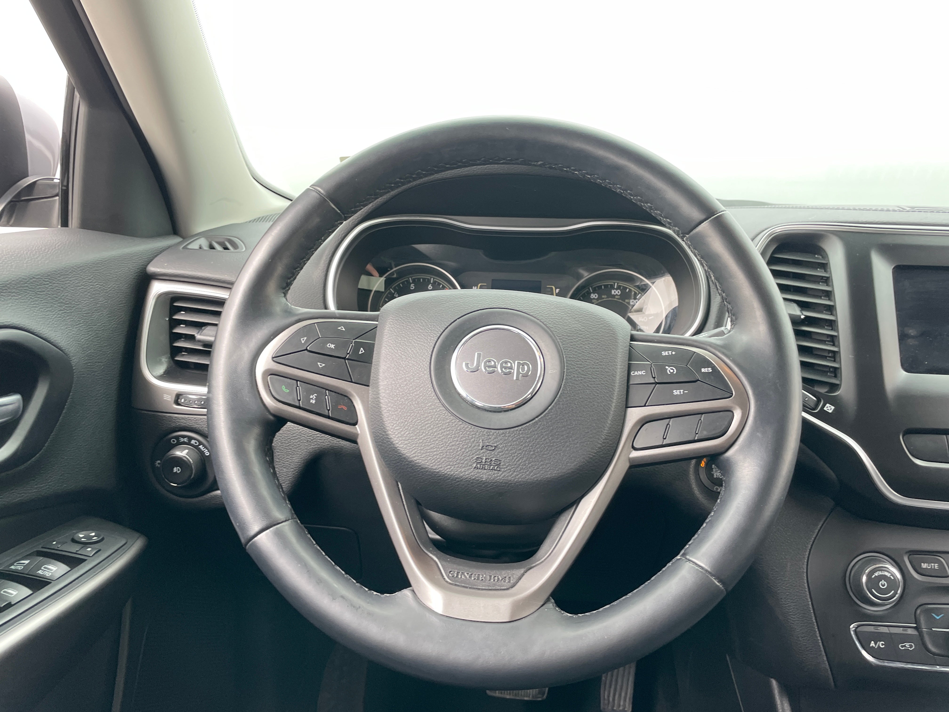 2021 Jeep Cherokee Latitude 4