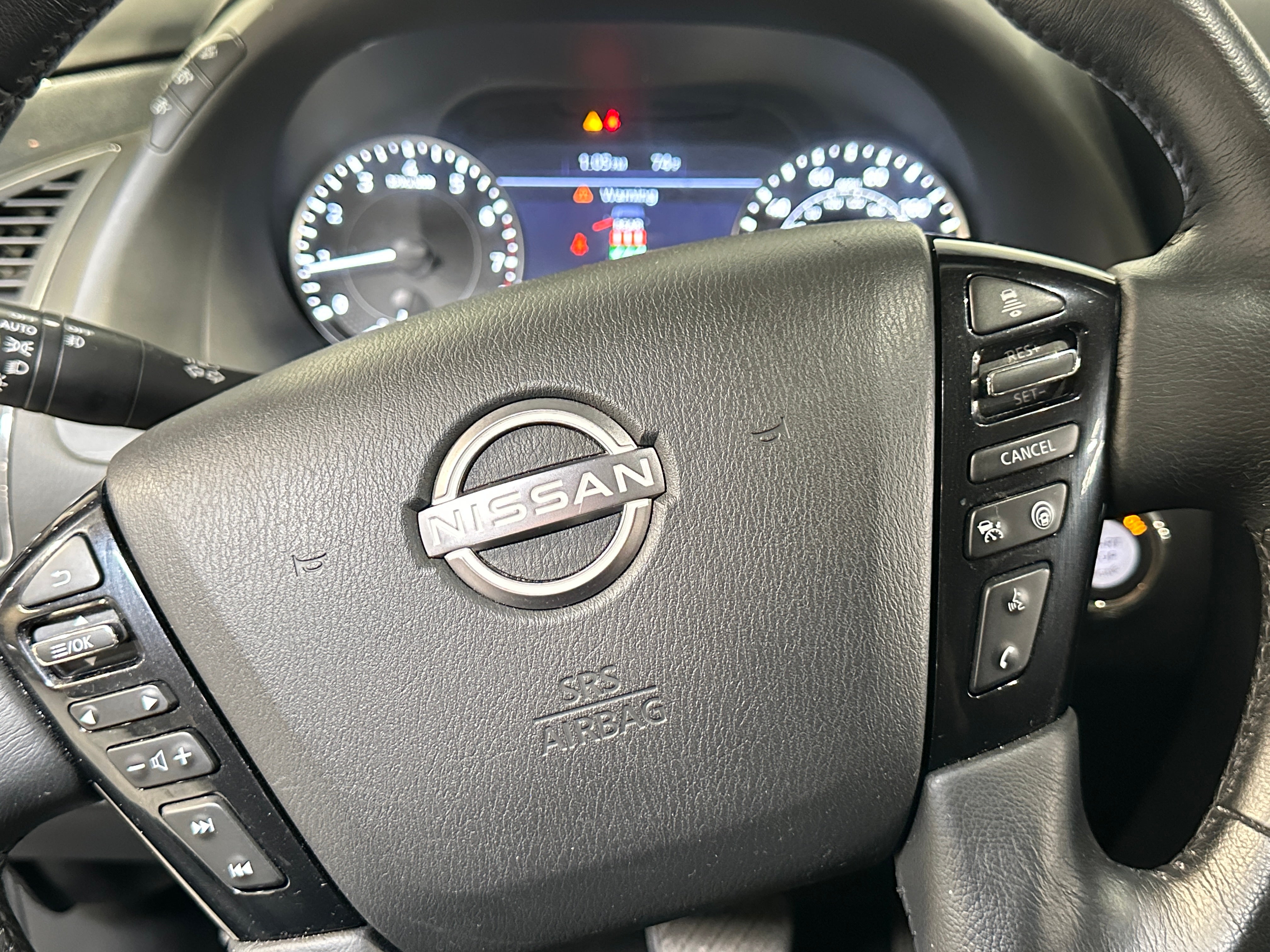 2023 Nissan Armada SV 4