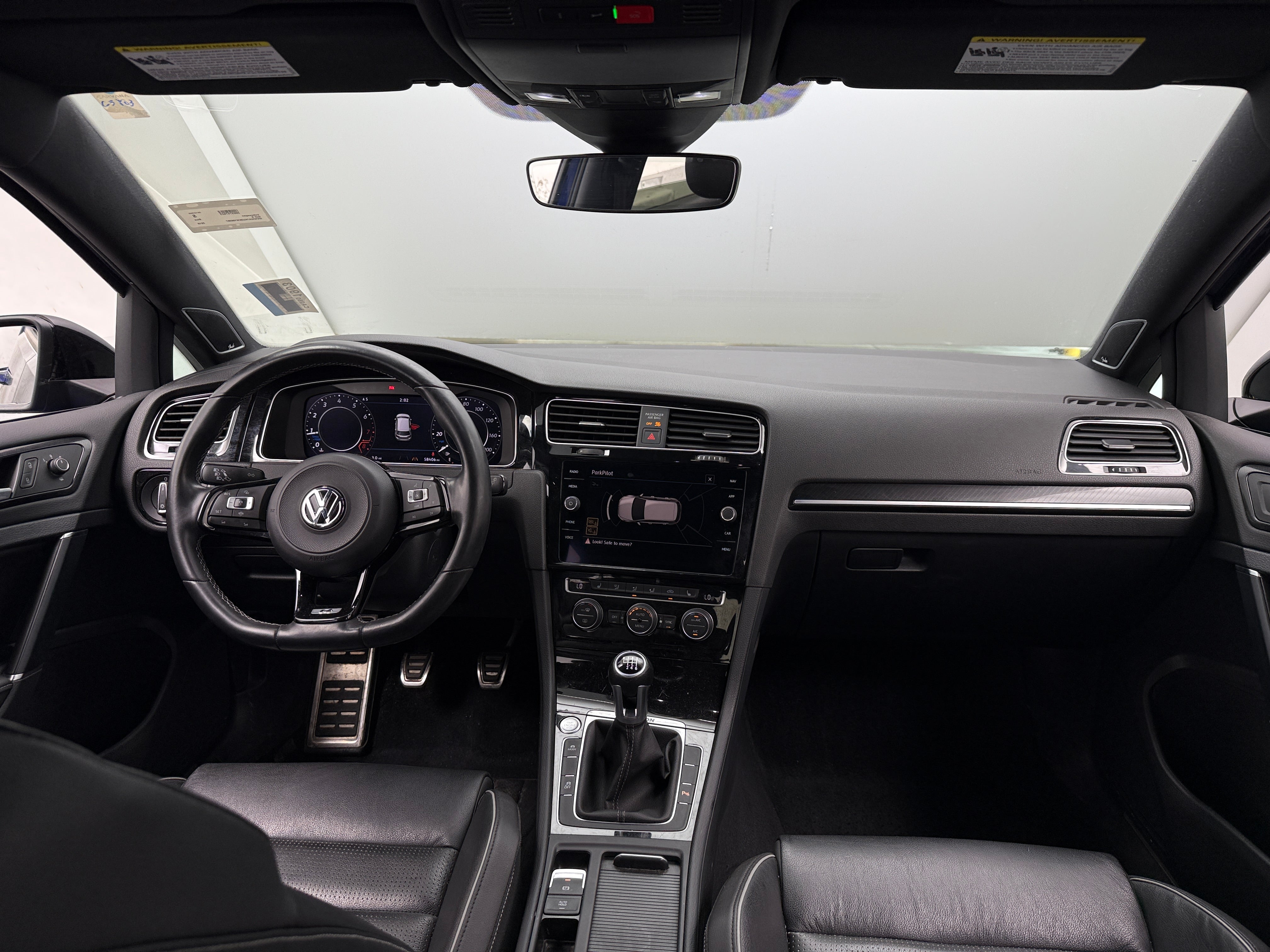 2019 Volkswagen Golf R 2