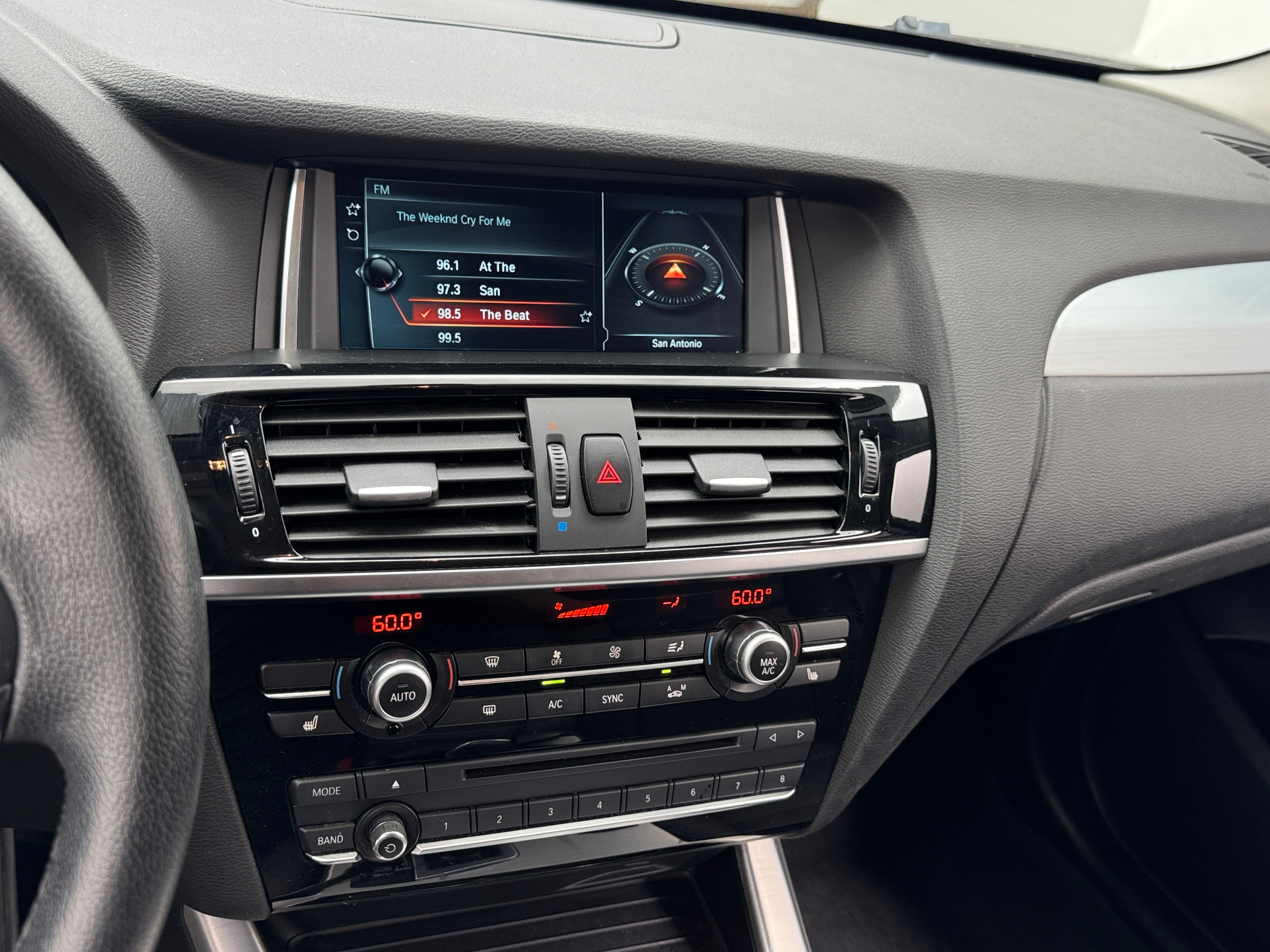 2017 BMW X3 sDrive28i 3