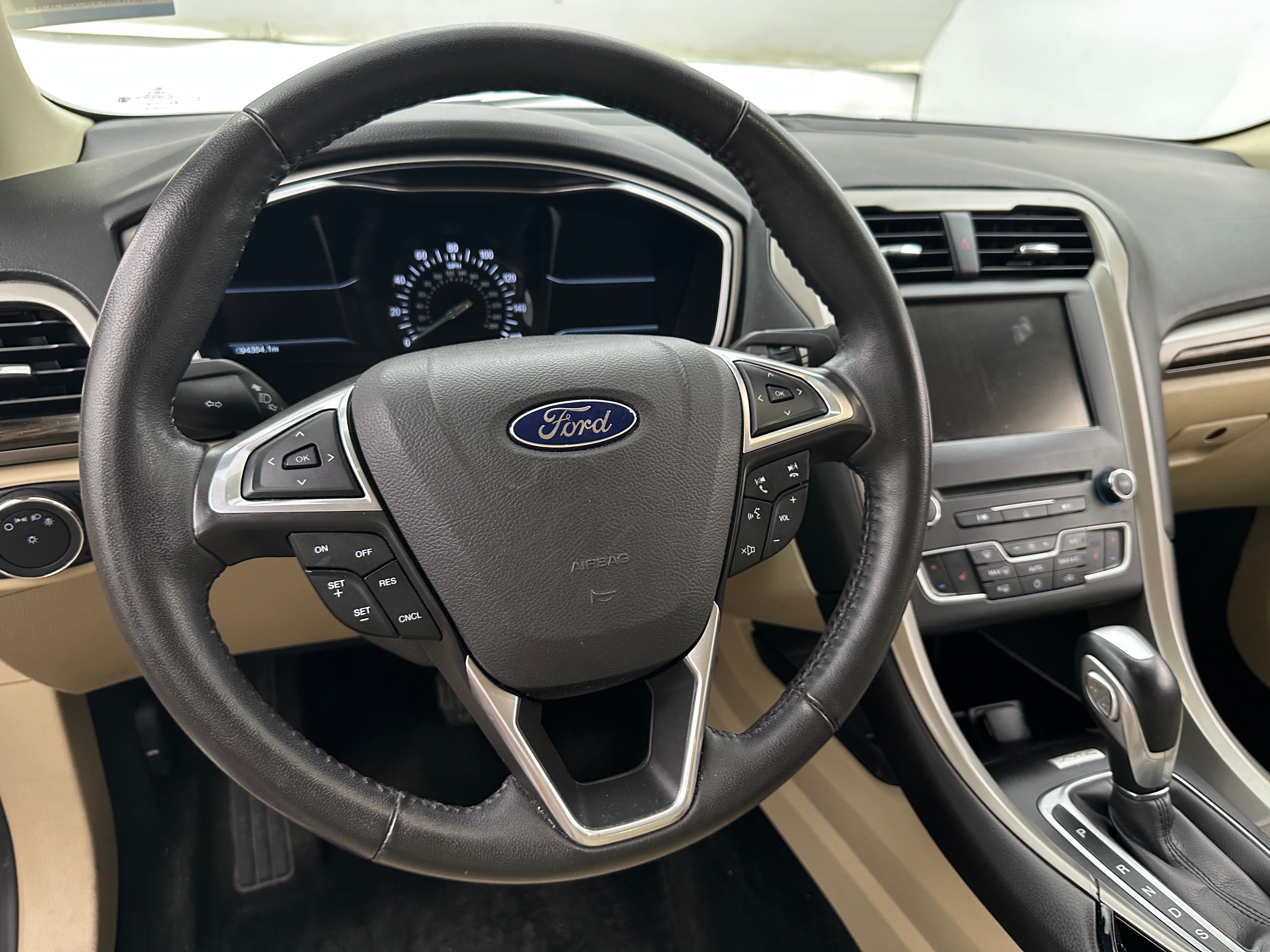 2016 Ford Fusion SE 5