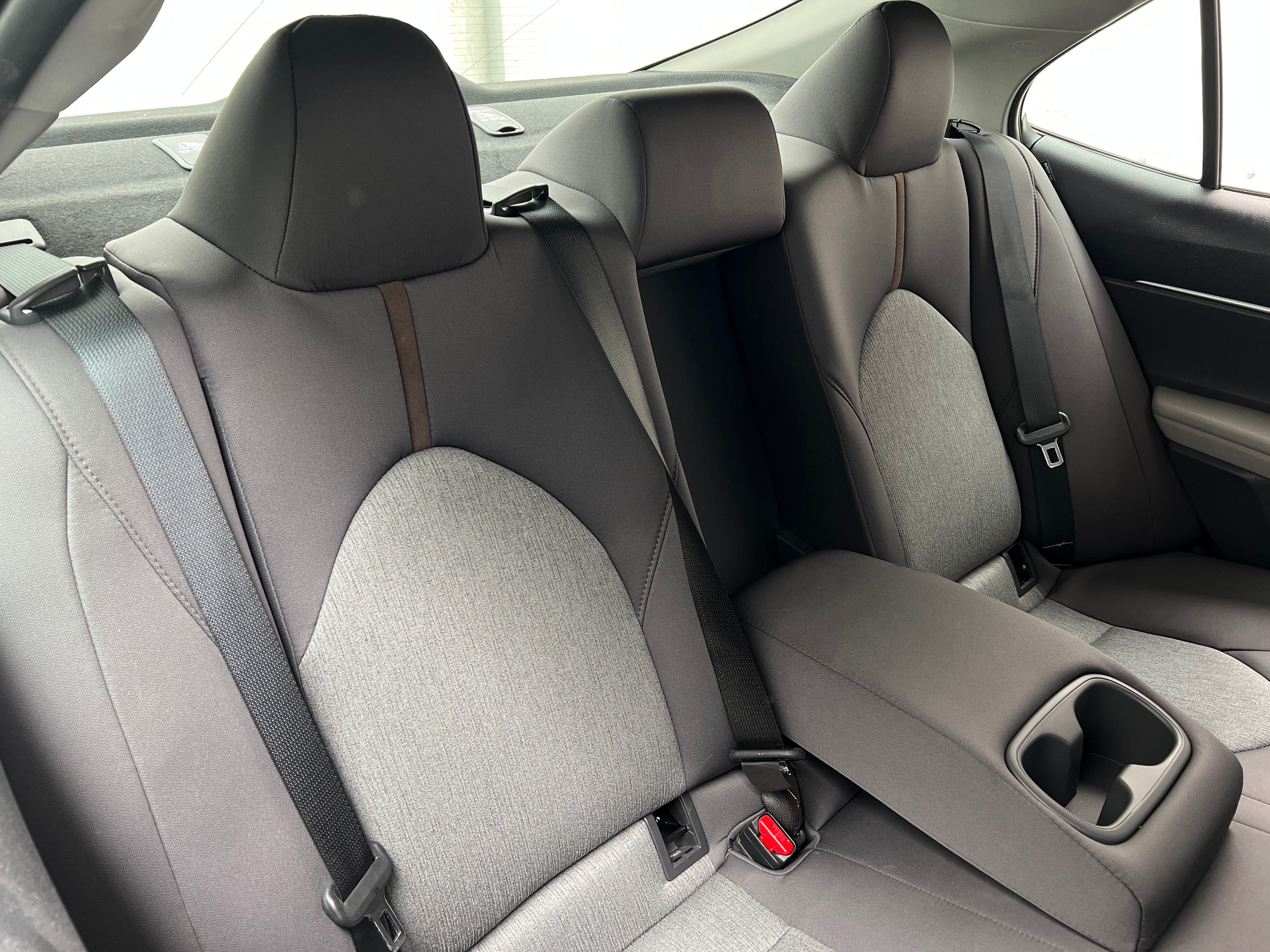 2018 Toyota Camry LE 6