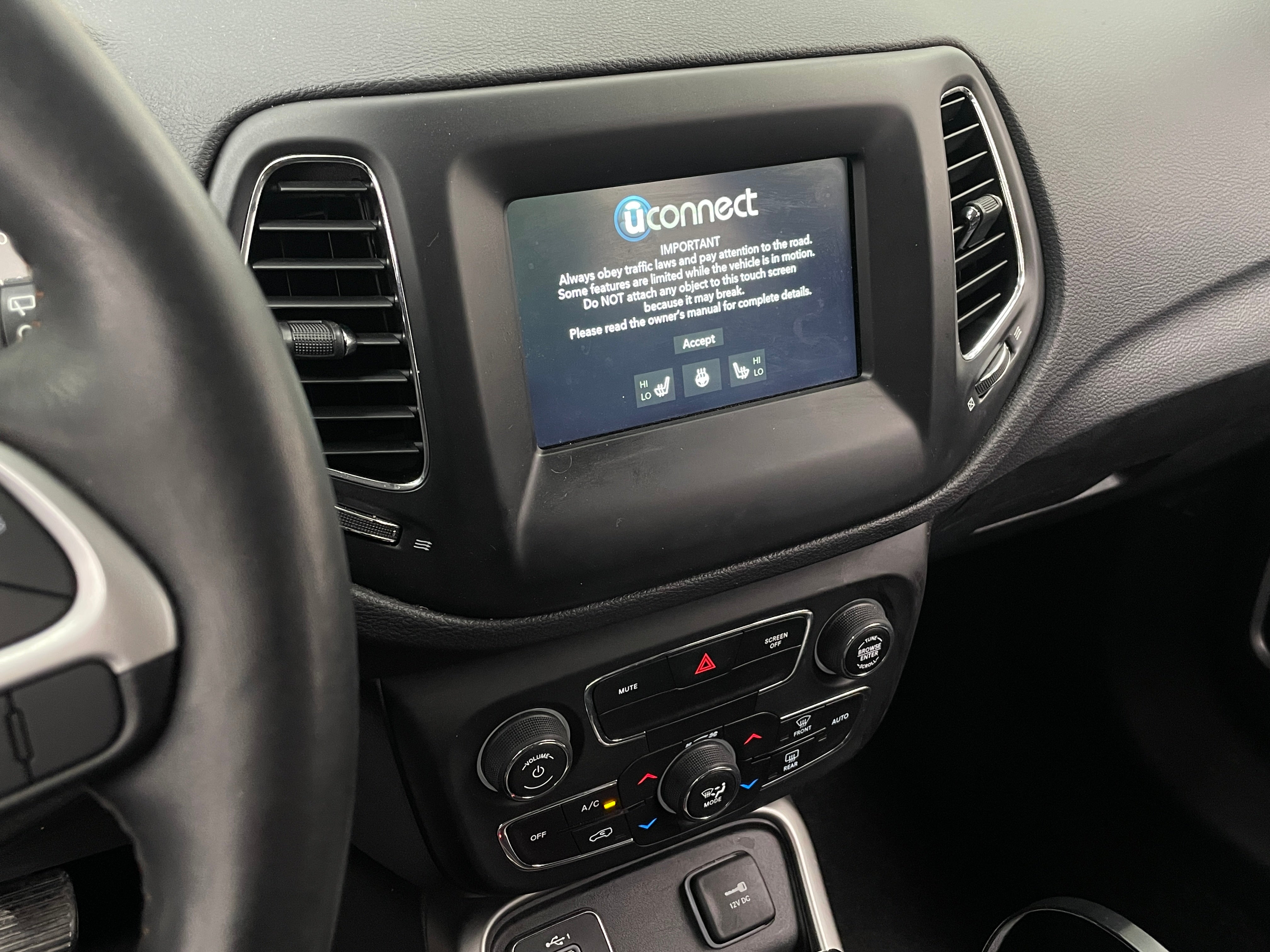 2020 Jeep Compass Latitude 4