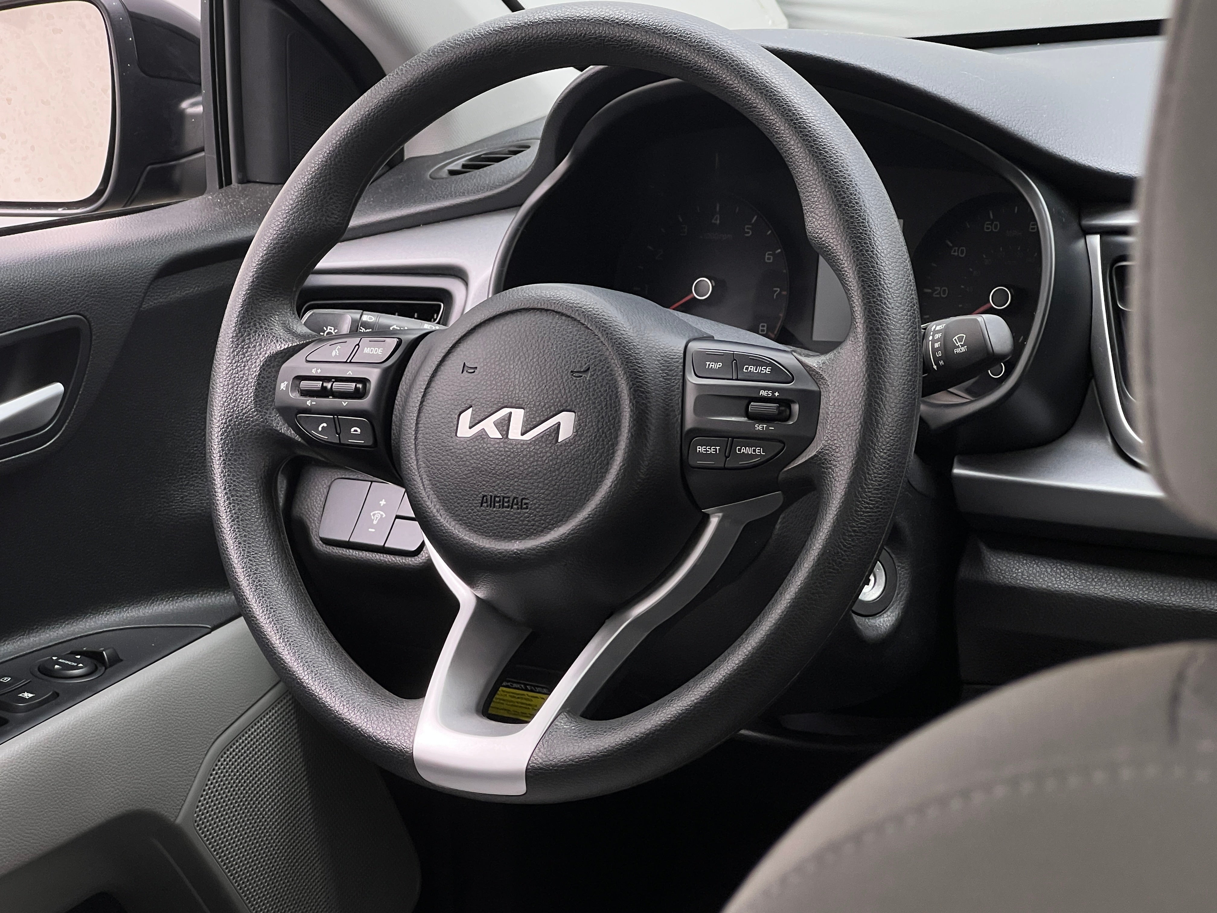 2023 Kia Rio S 5