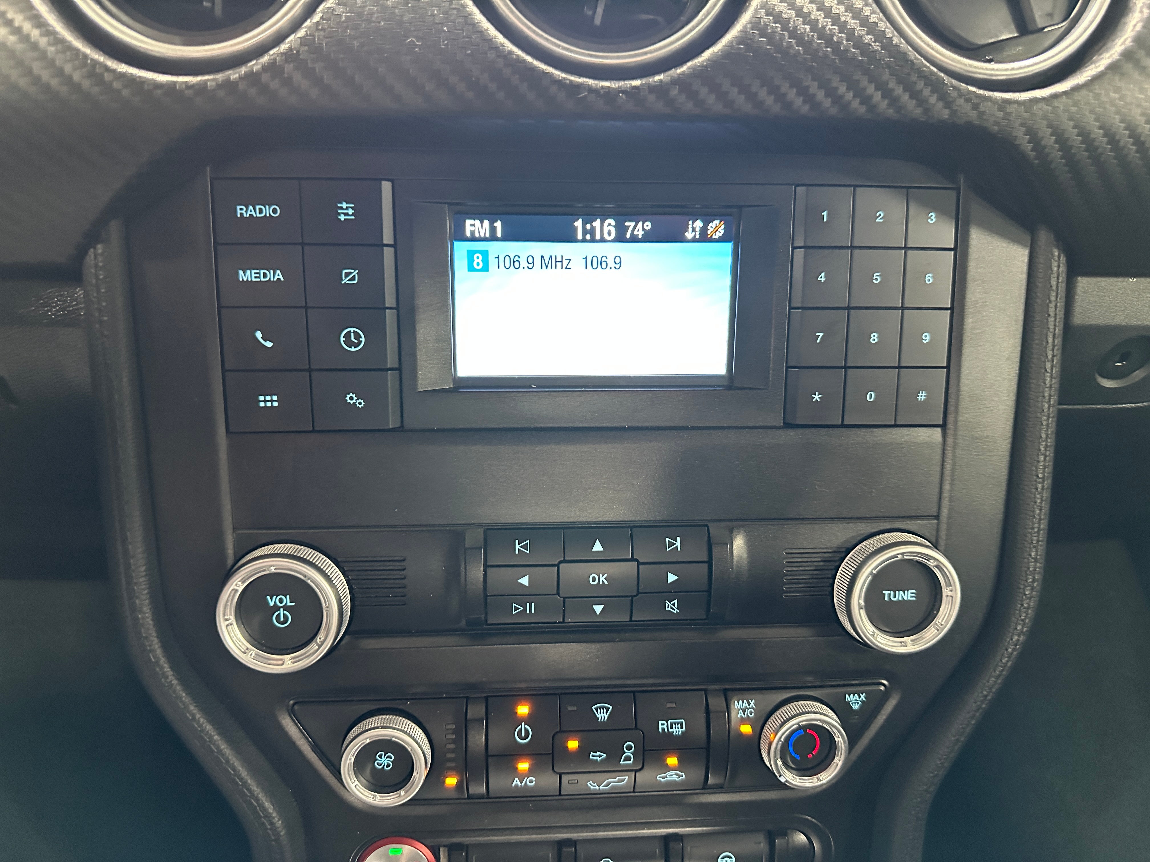 2021 Ford Mustang  3