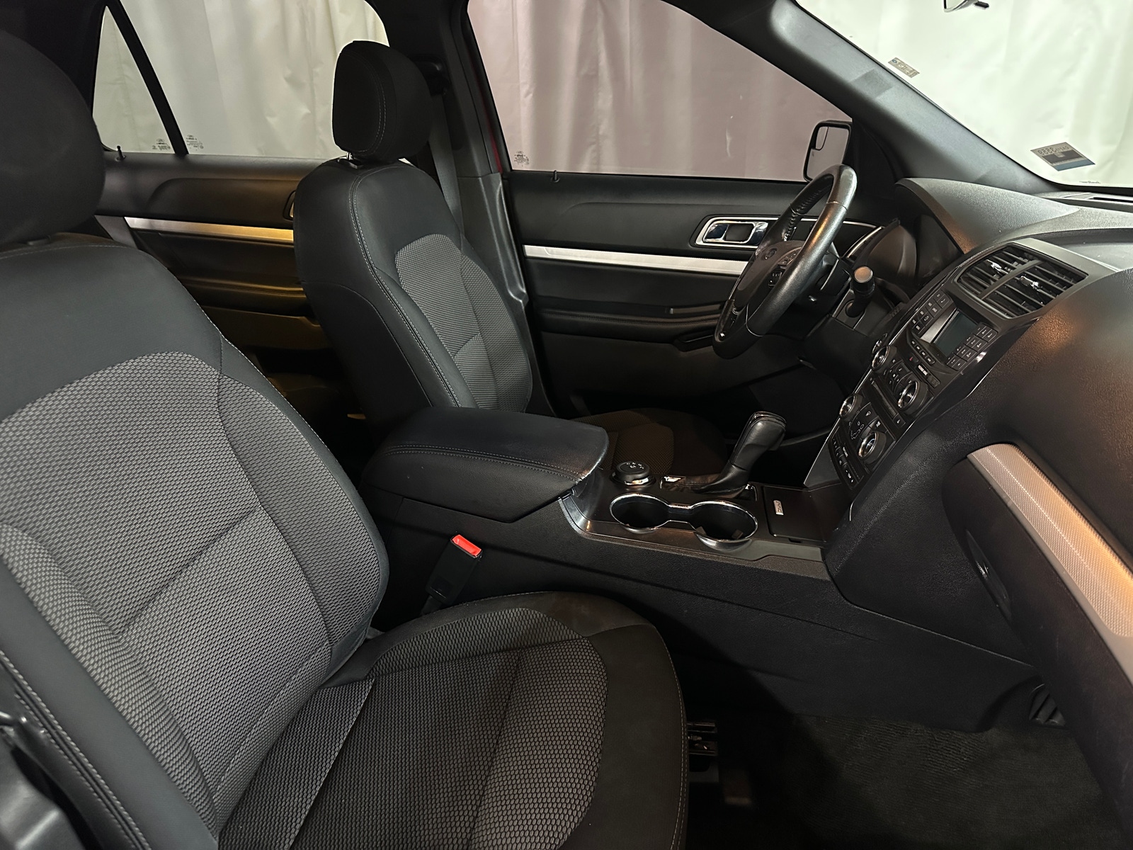 Thumbnail: 2017 Ford Explorer - 2