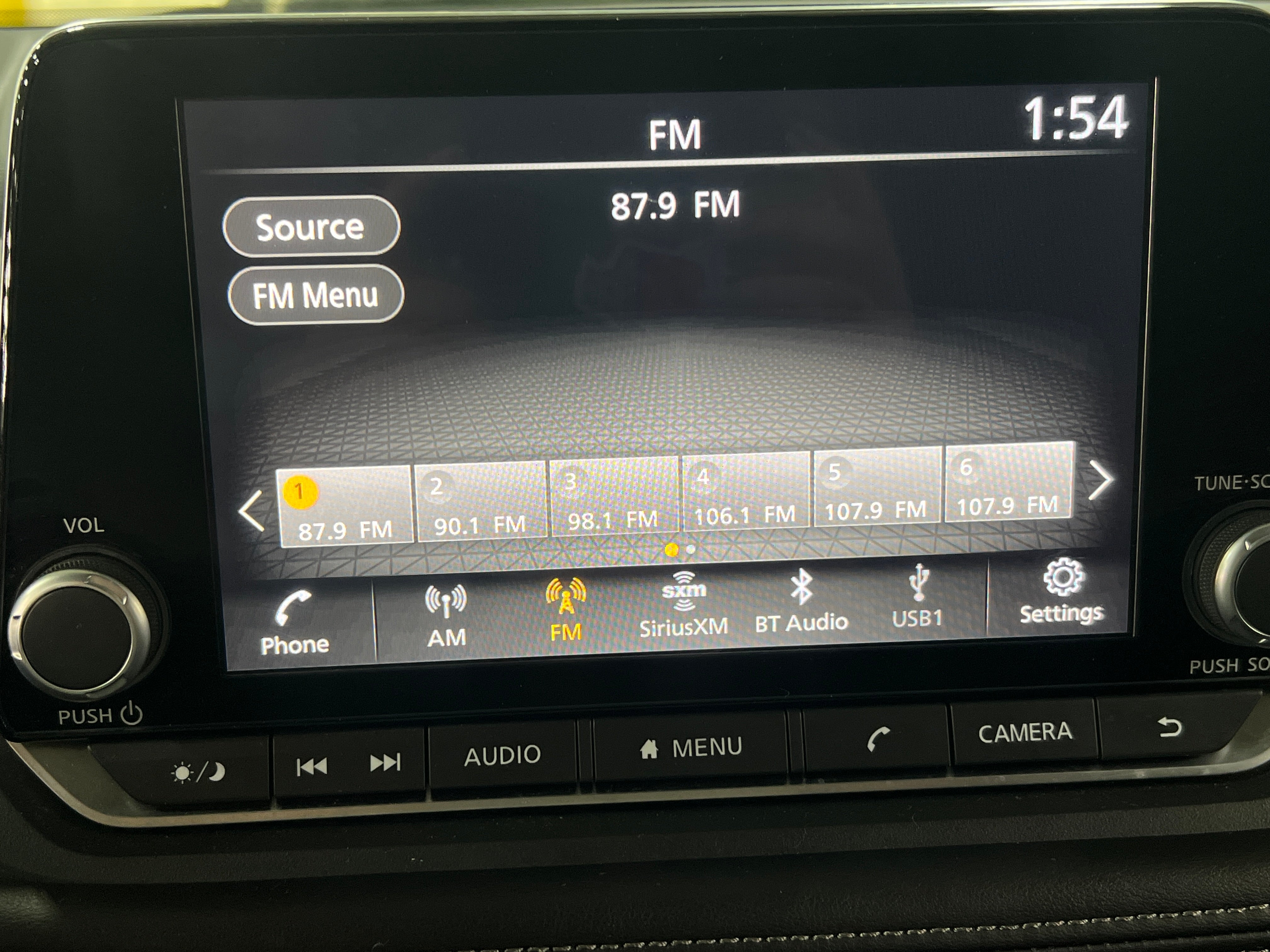 2024 Nissan Rogue SV 4