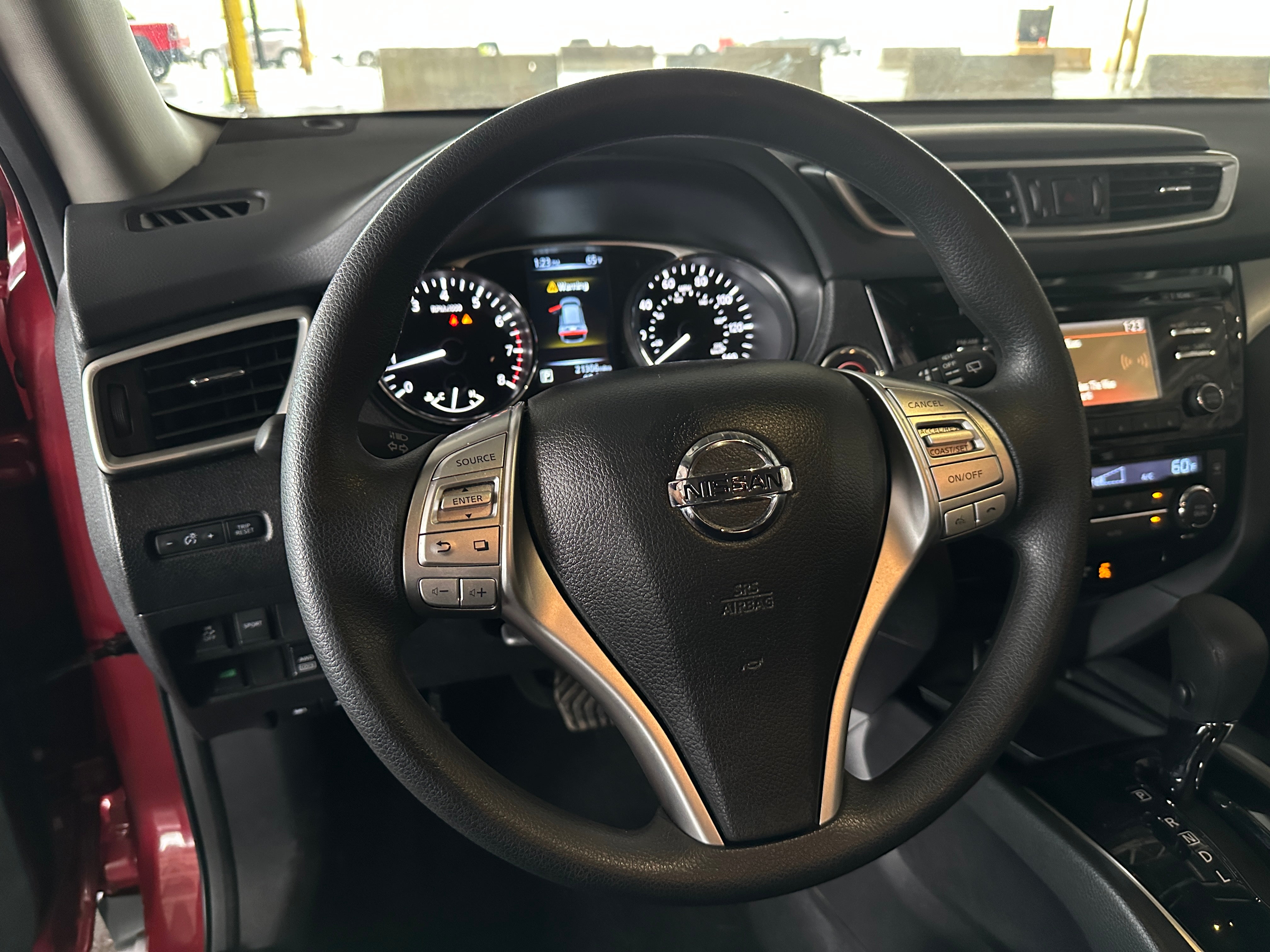 2015 Nissan Rogue SV 5