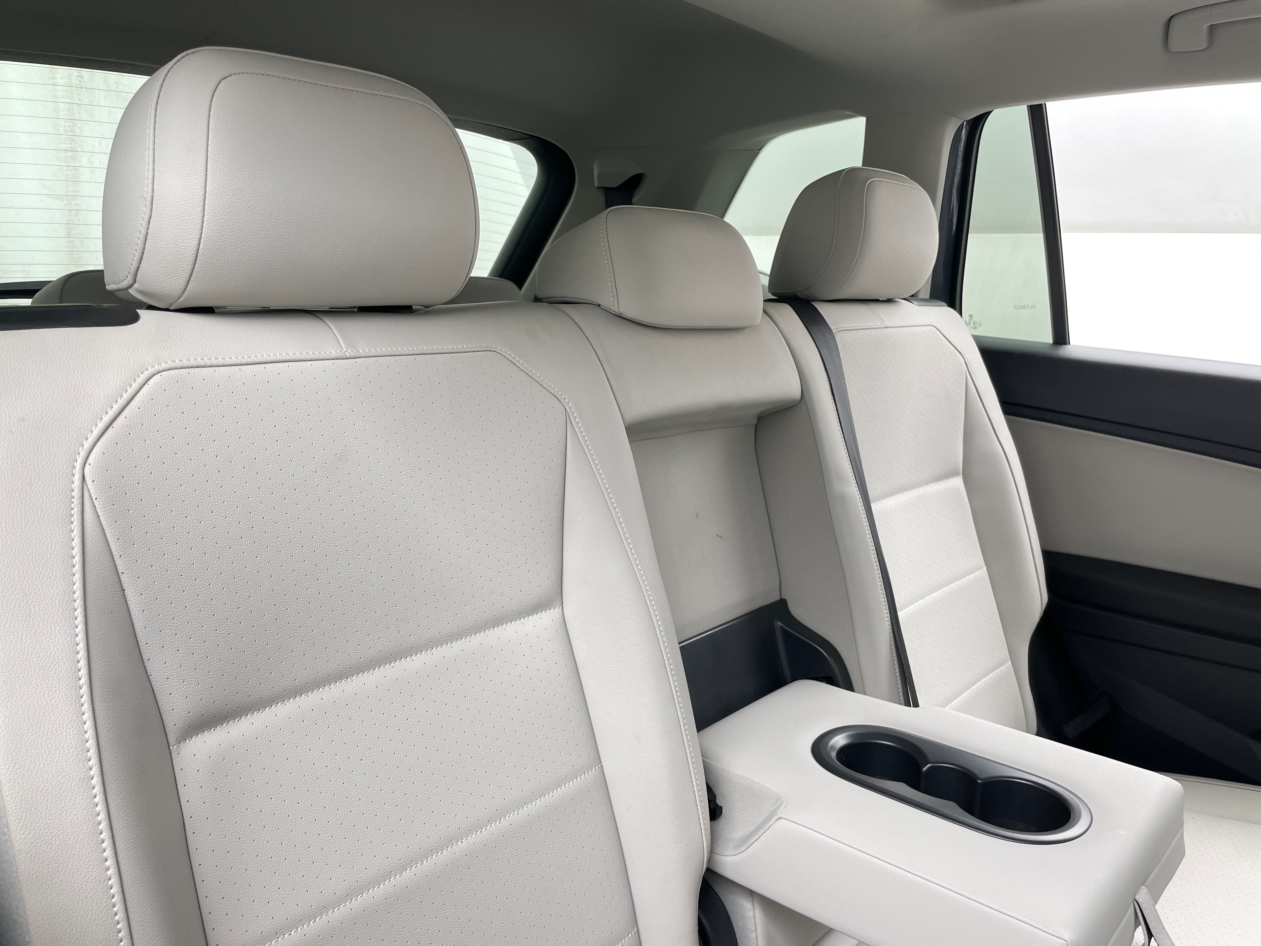 2020 Volkswagen Tiguan SEL 5