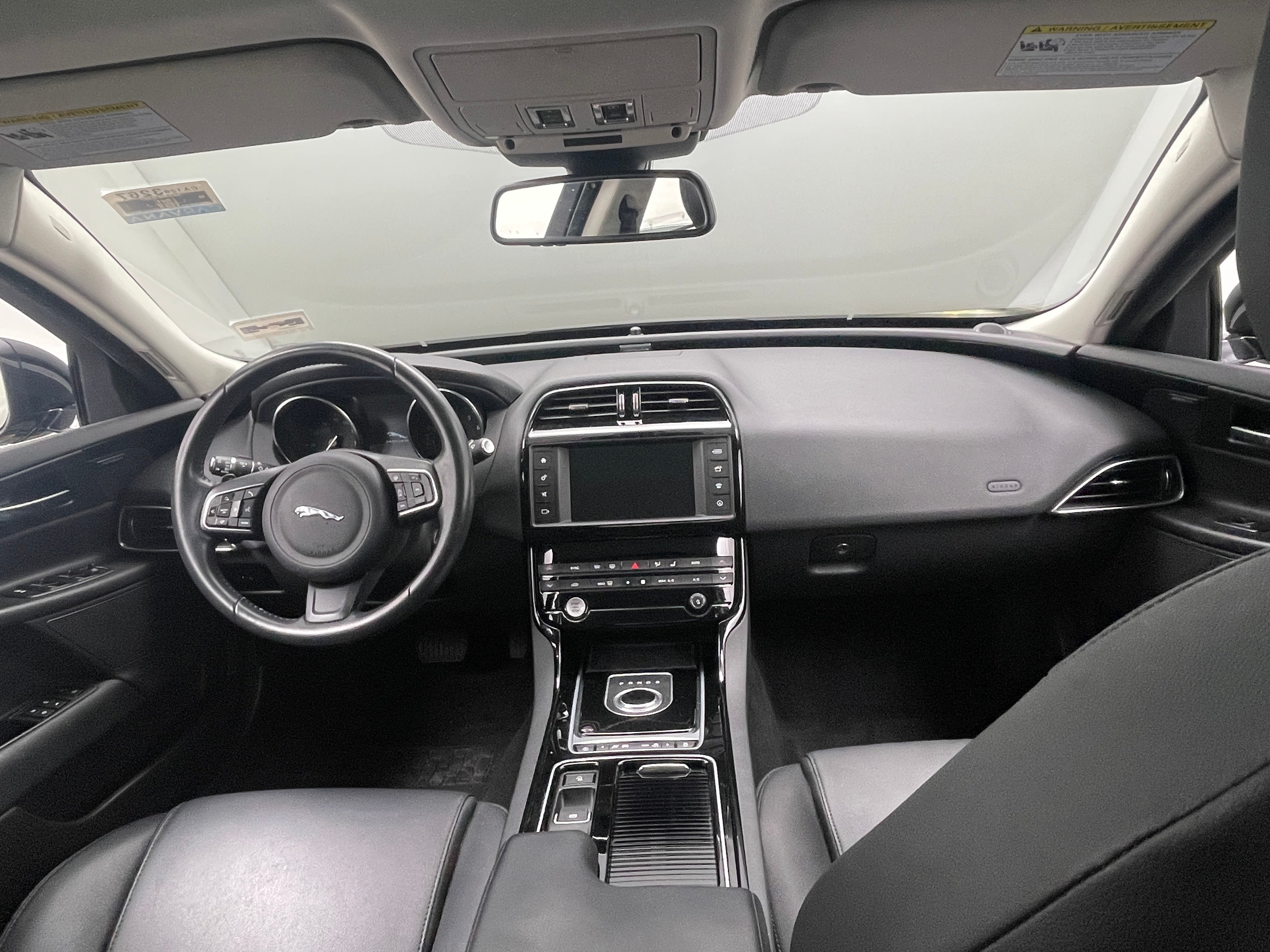 2018 Jaguar XE Premium 2