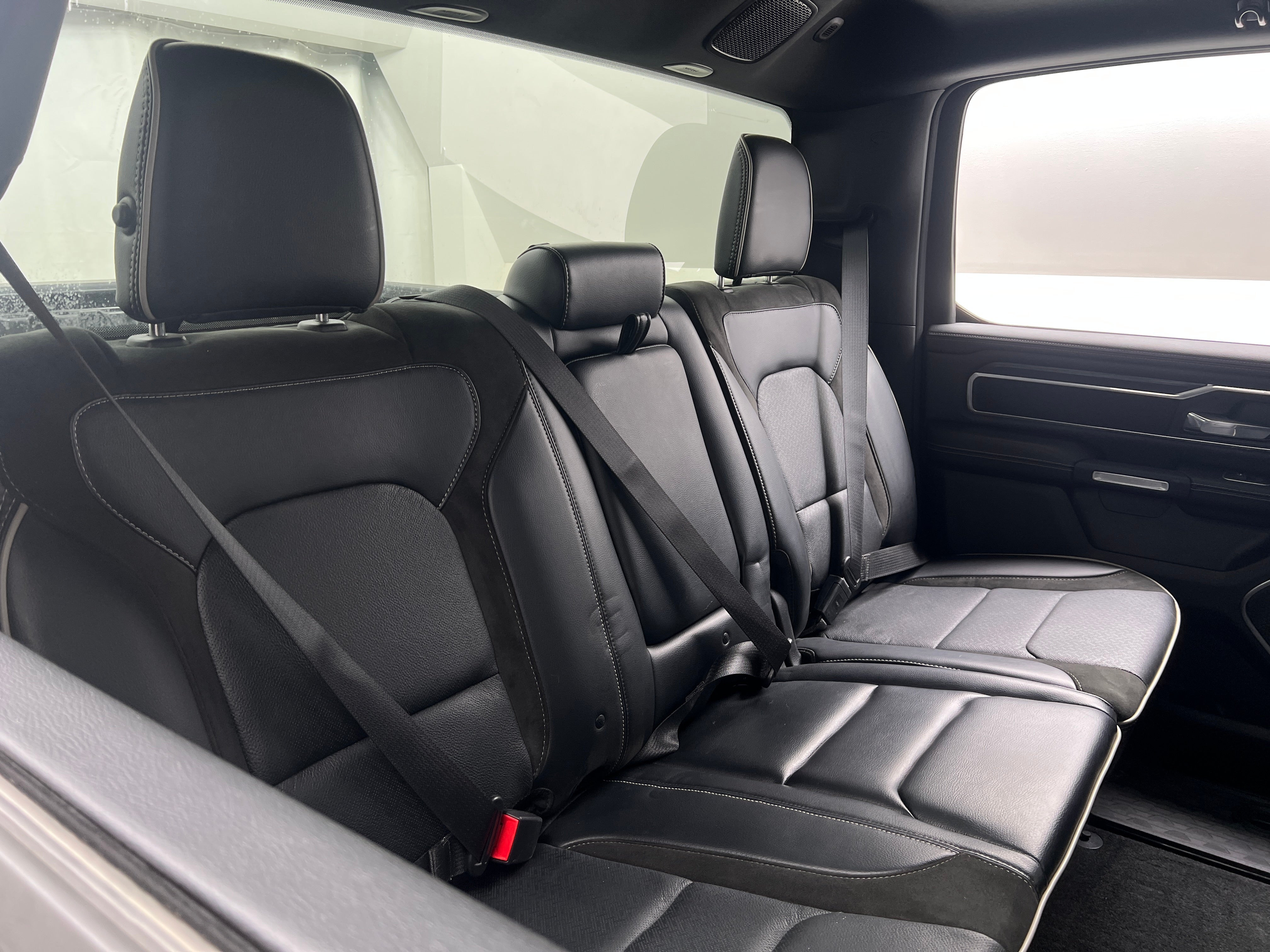 2023 RAM 1500 Laramie 5