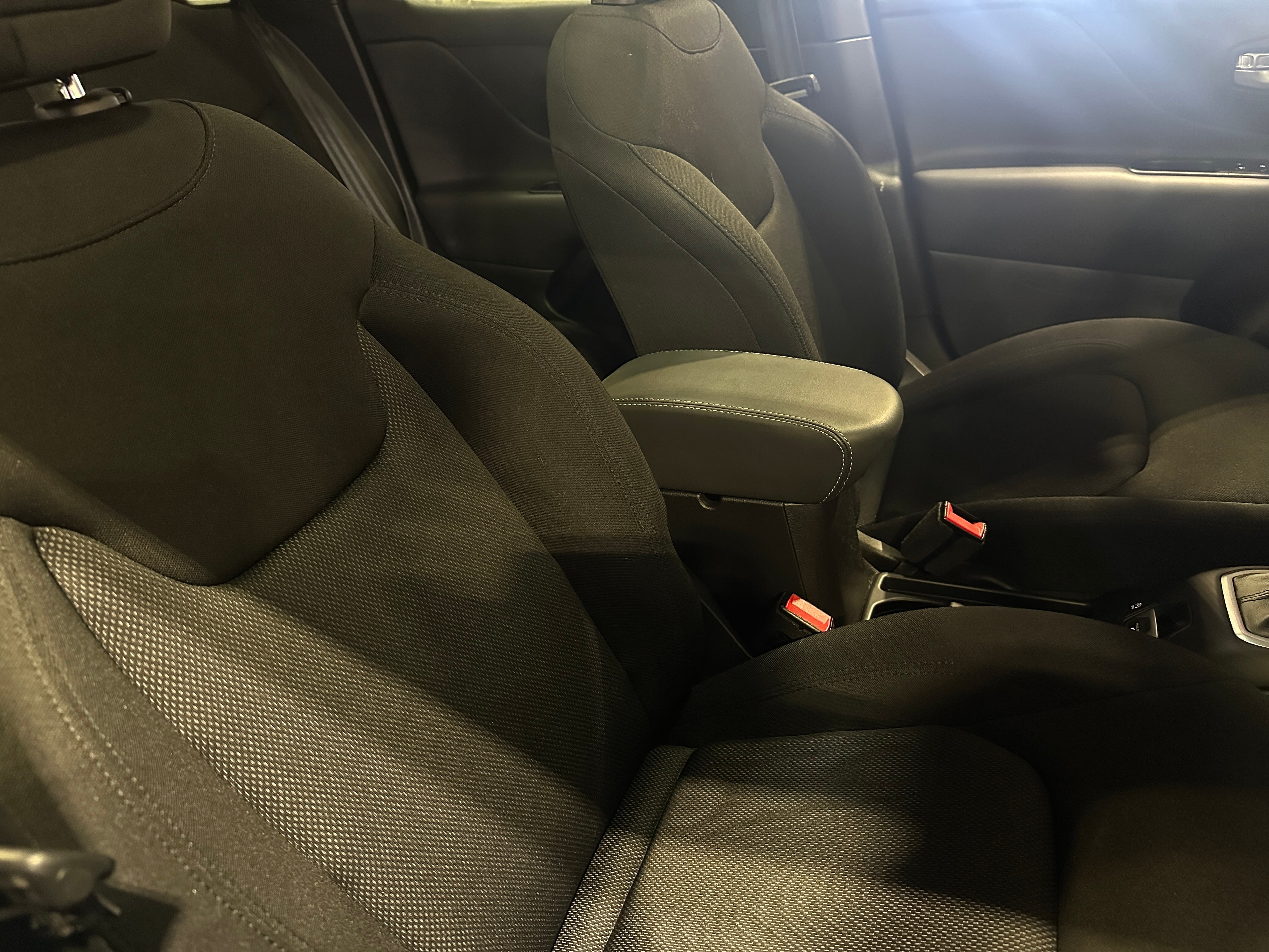 2023 Jeep Renegade Latitude 2
