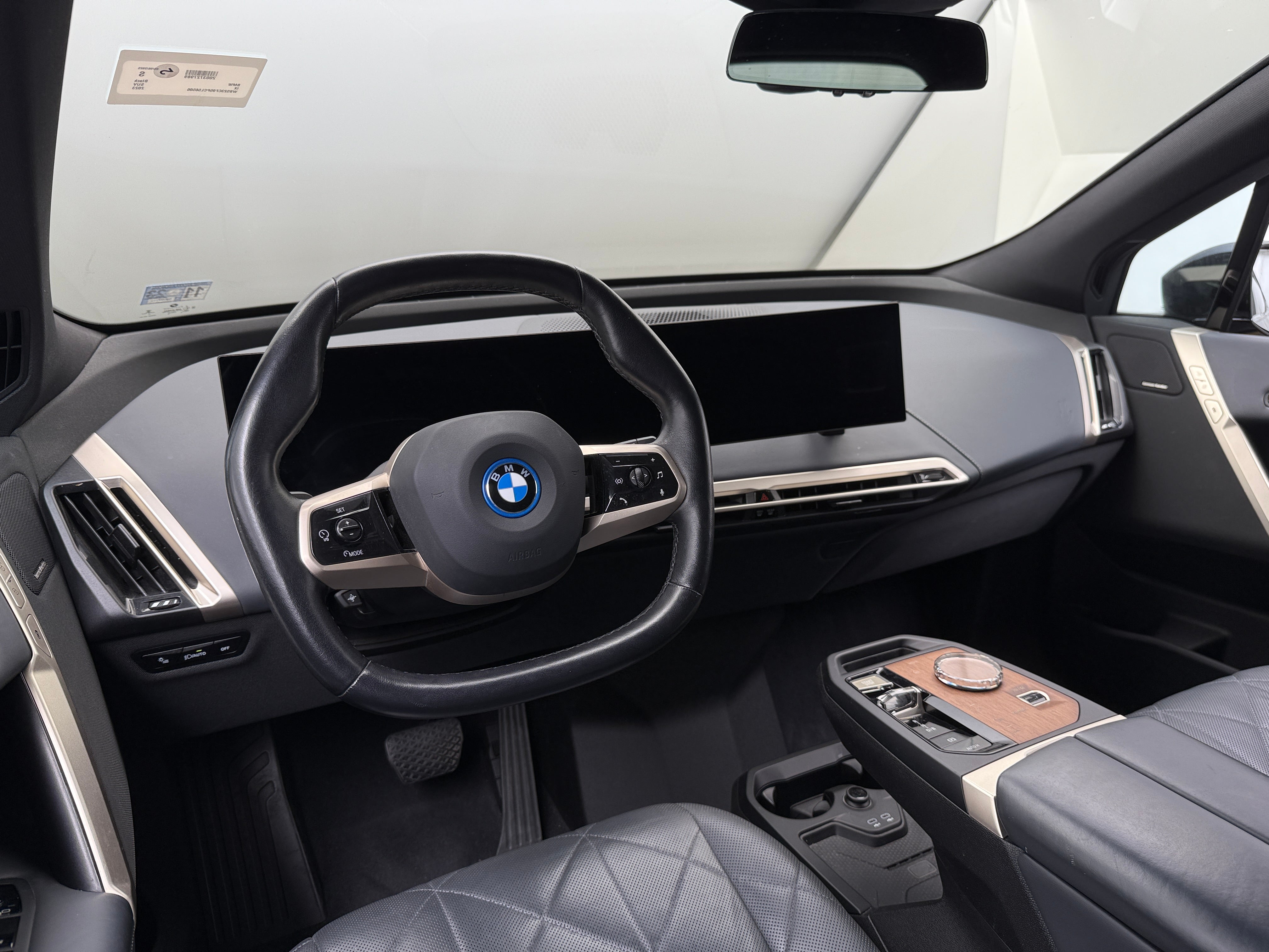 2023 BMW iX xDrive50 2