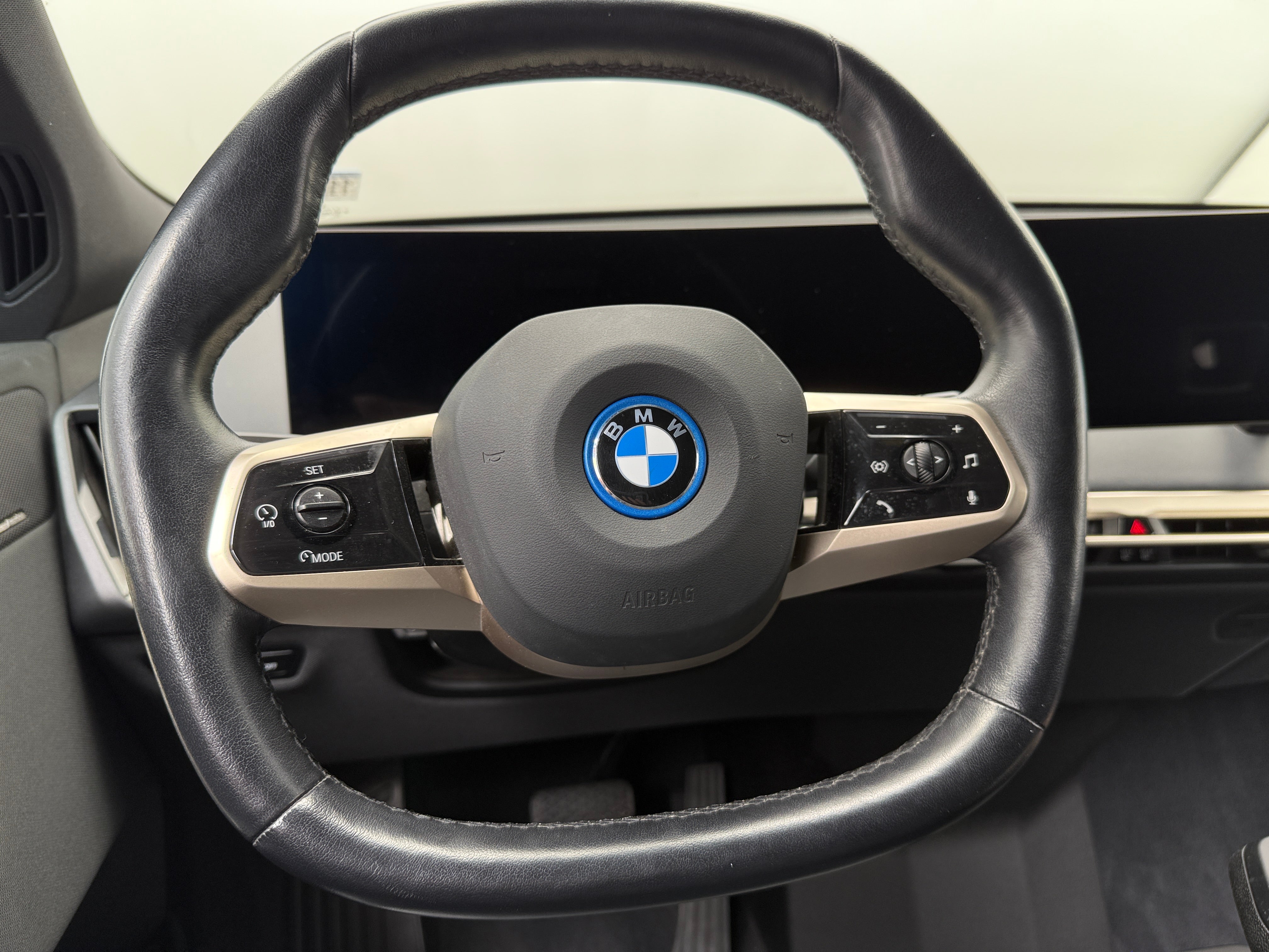 2023 BMW iX xDrive50 4