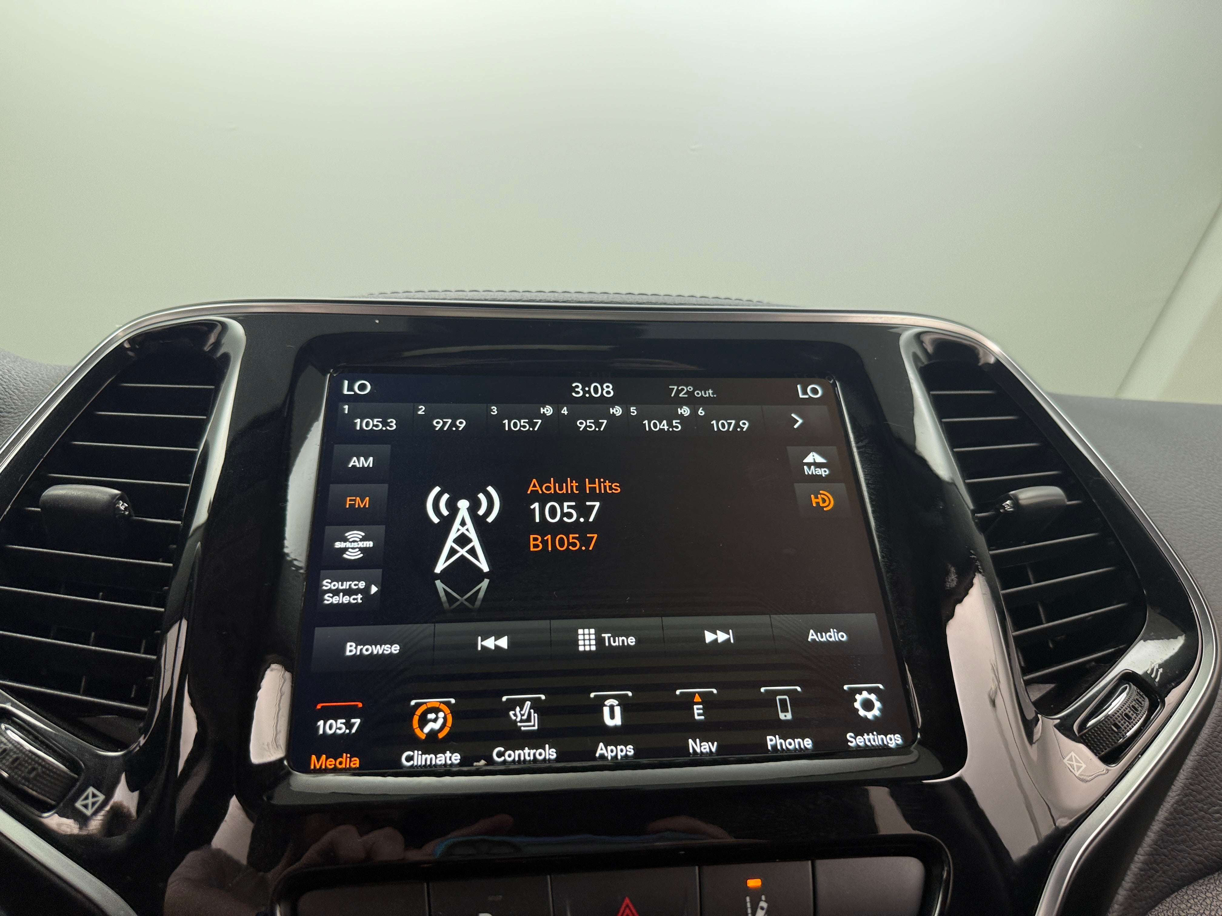 2020 Jeep Cherokee Limited Edition 3