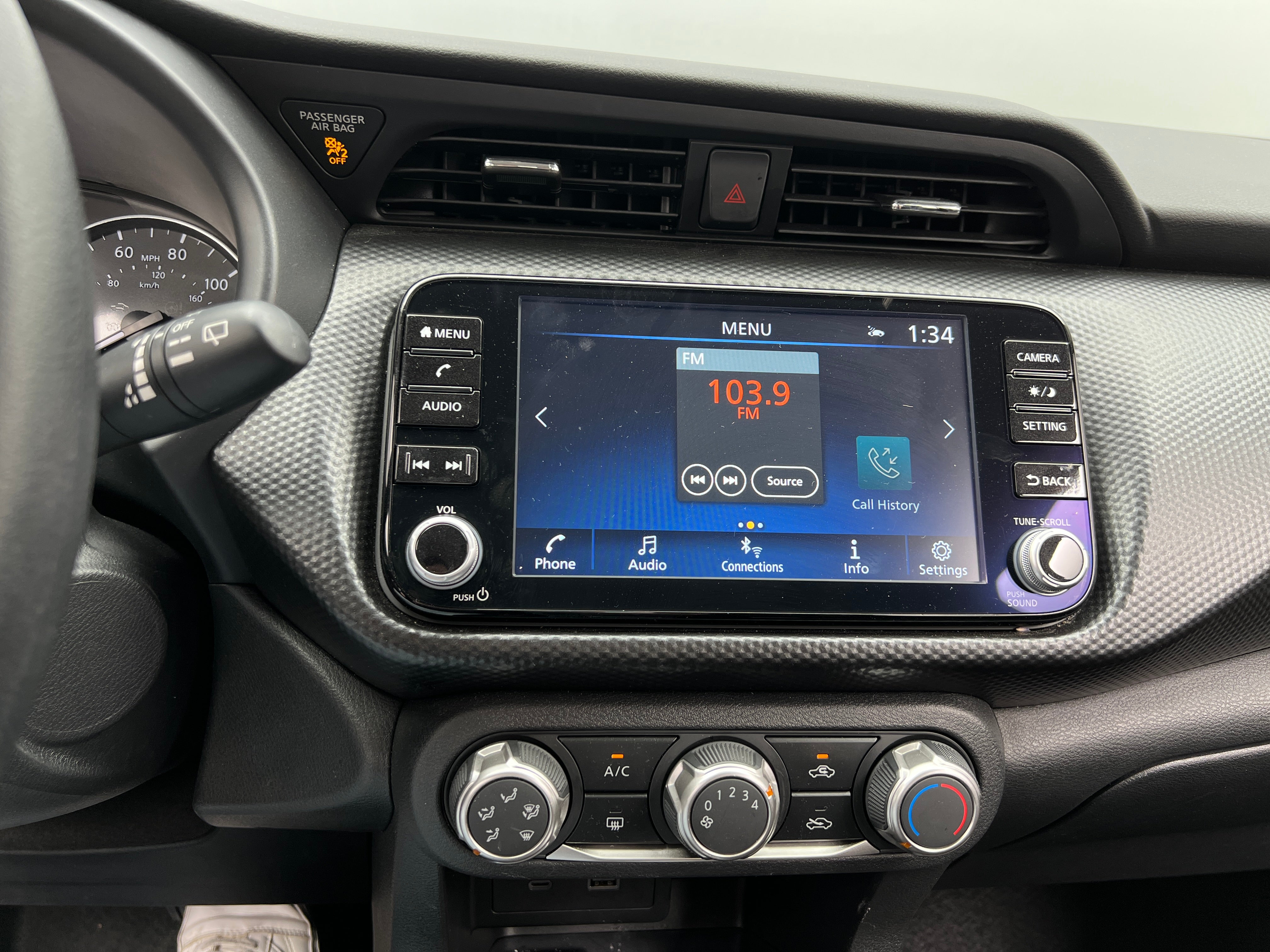 2024 Nissan Kicks SV 4
