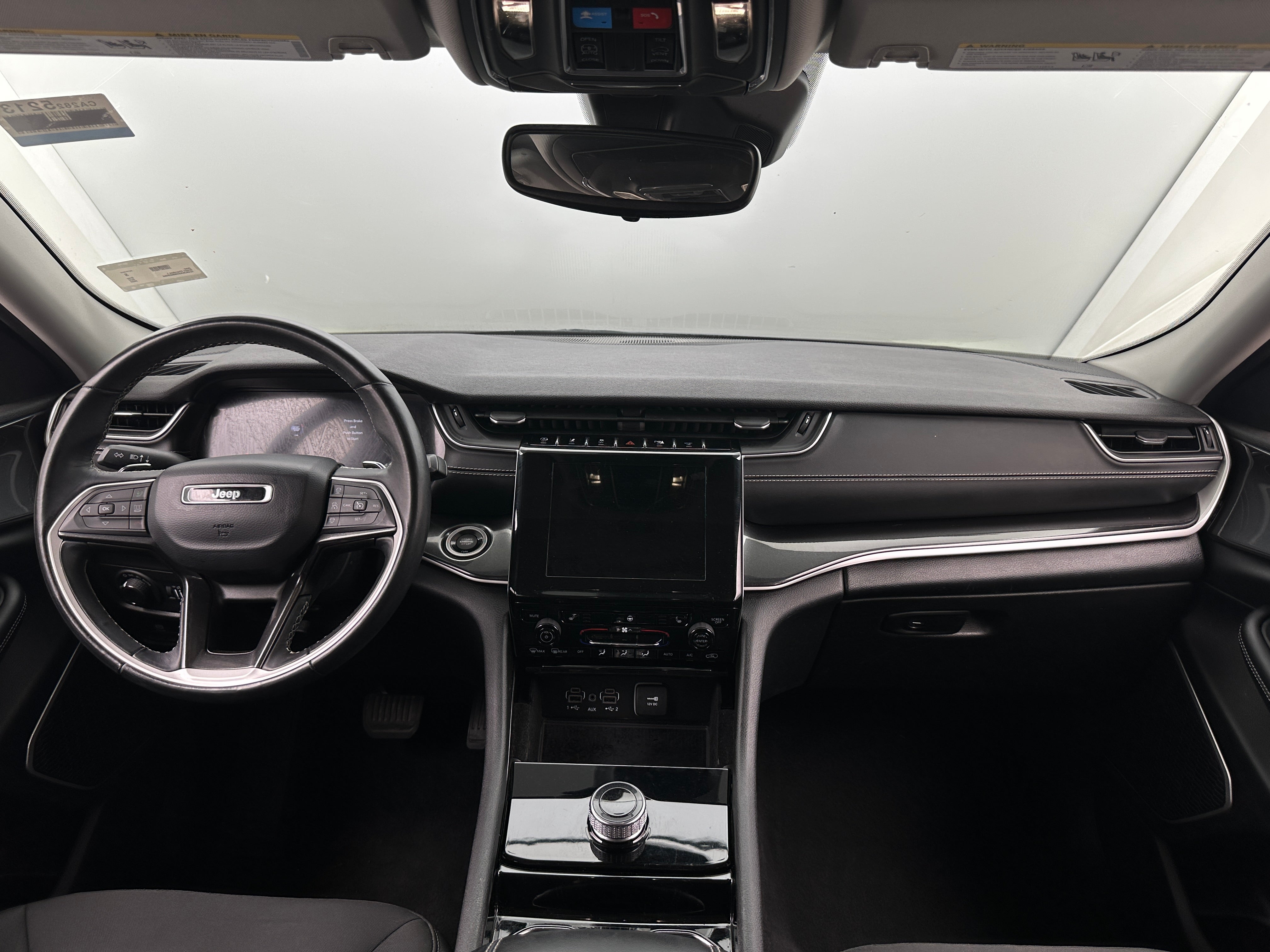 2022 Jeep Grand Cherokee L Laredo 3