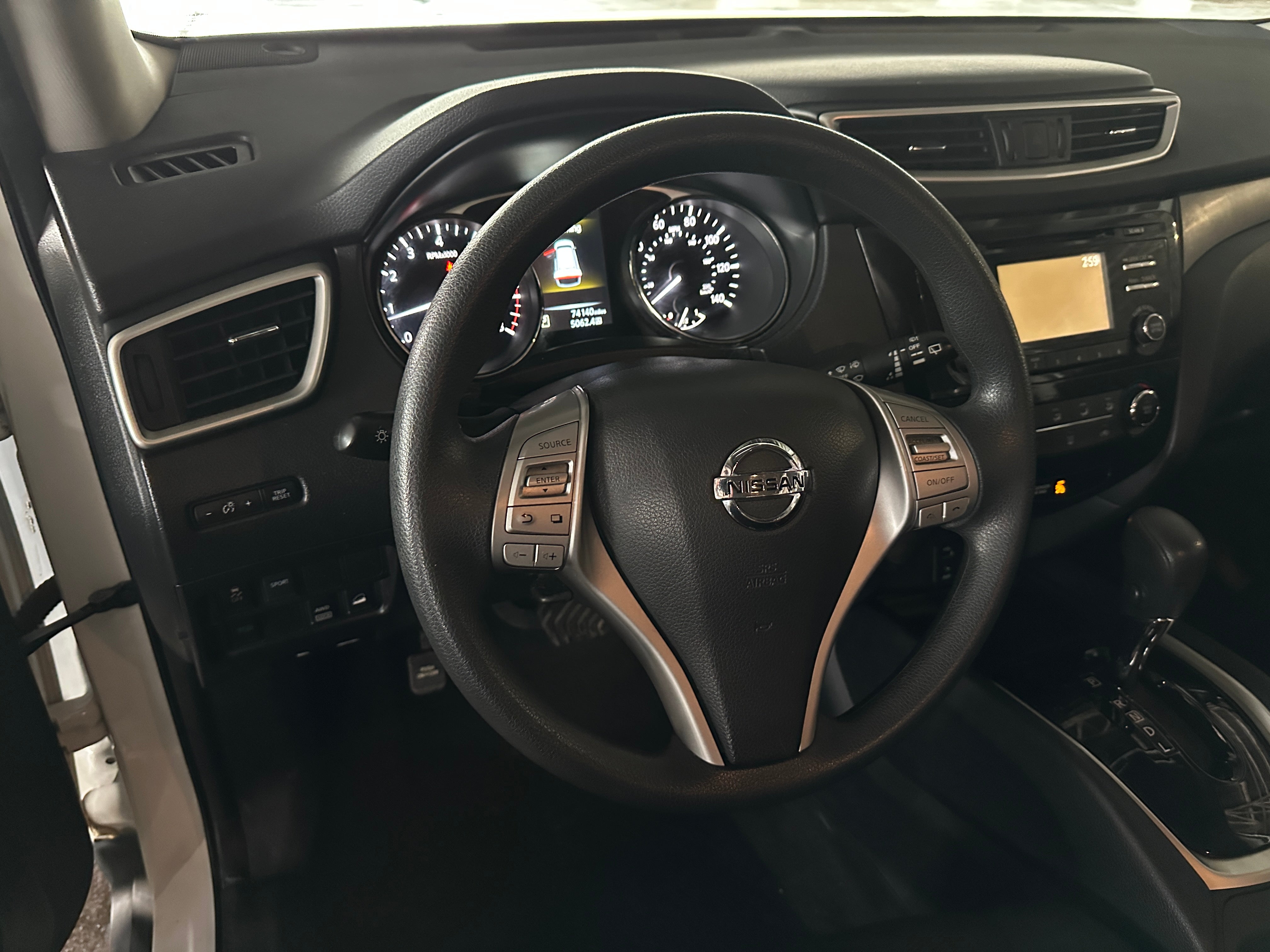 2016 Nissan Rogue S 5