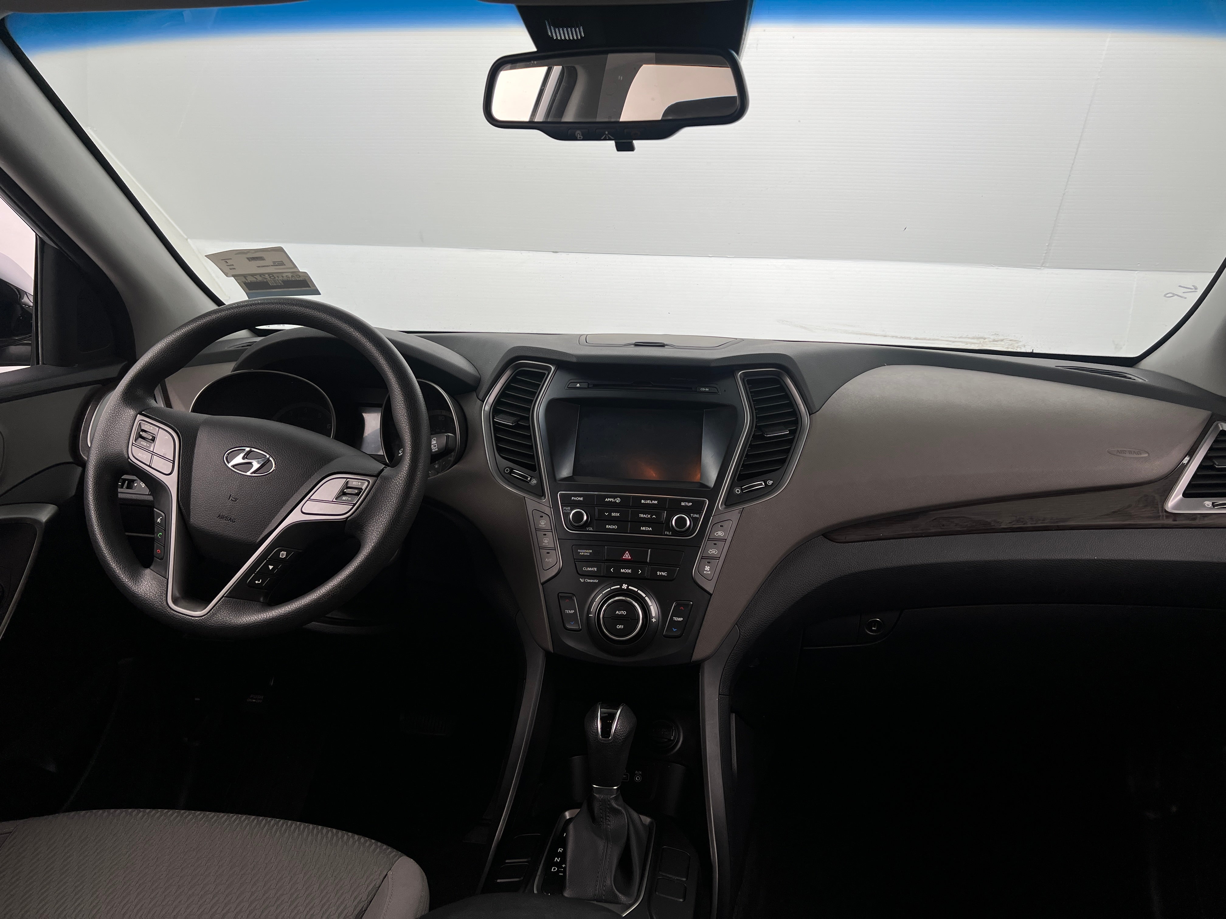2018 Hyundai Santa Fe SE 3
