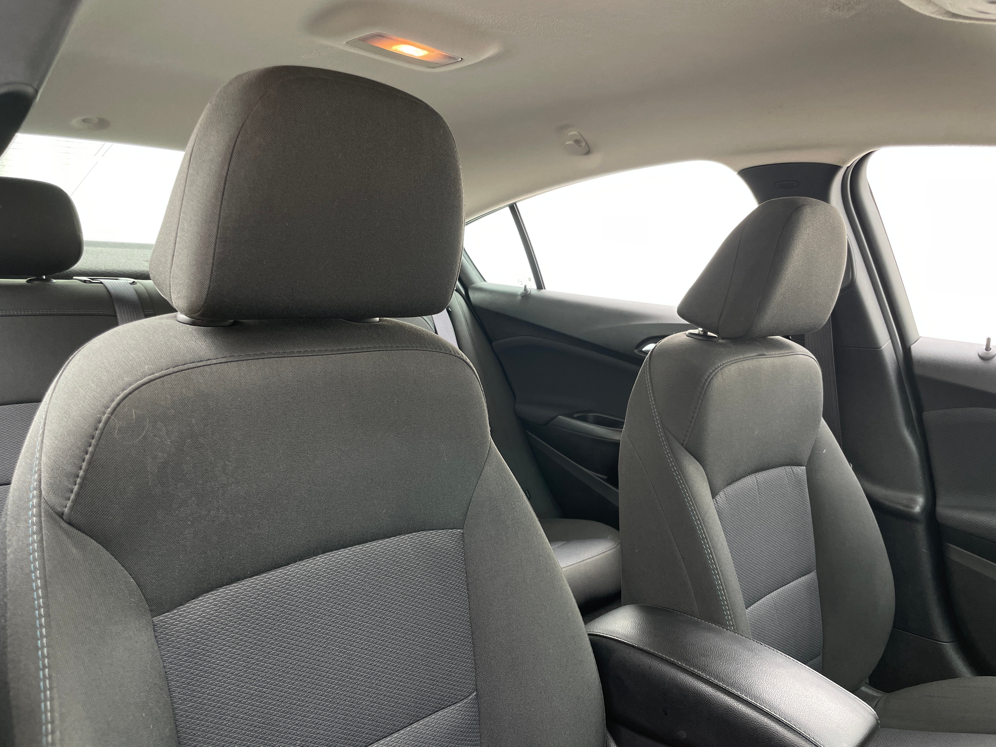 2017 Chevrolet Cruze LT 2