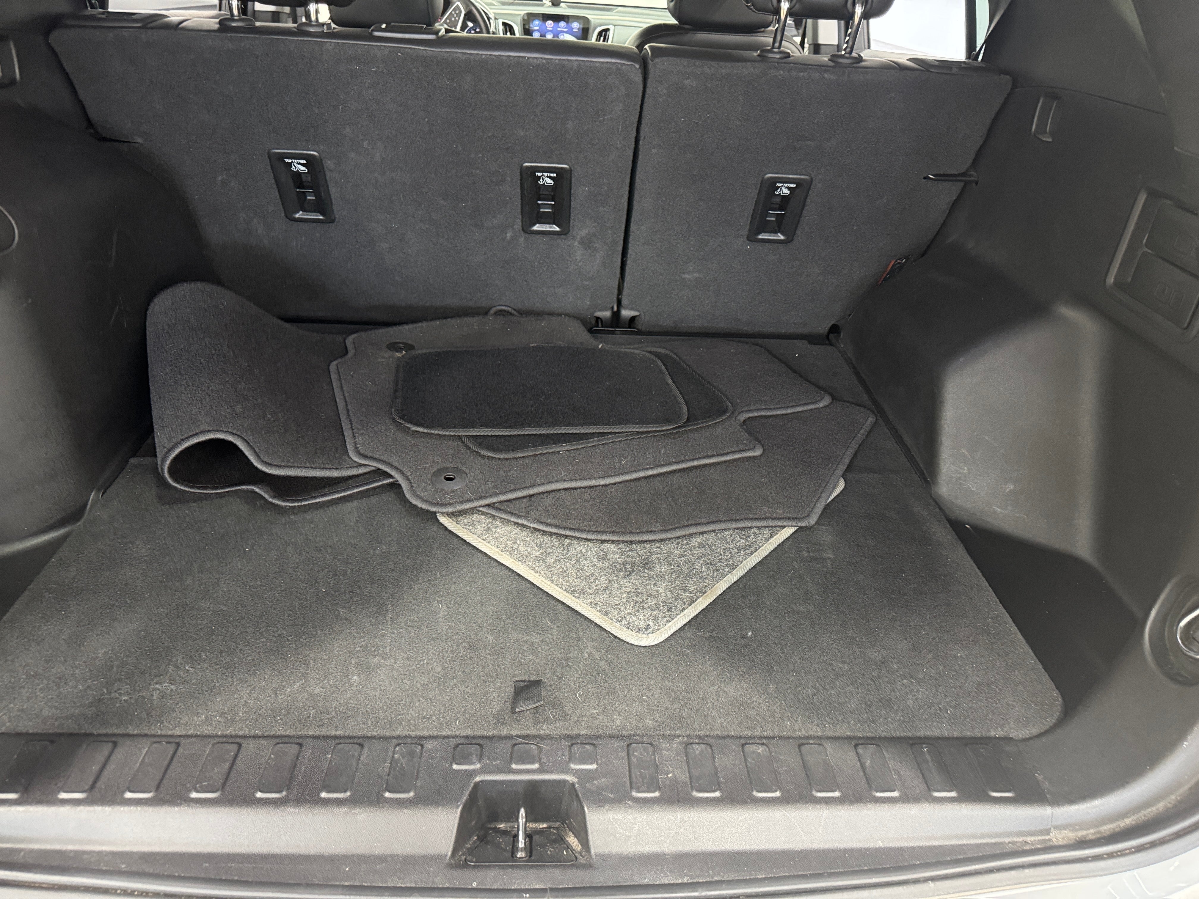 2019 Chevrolet Equinox Premier 6