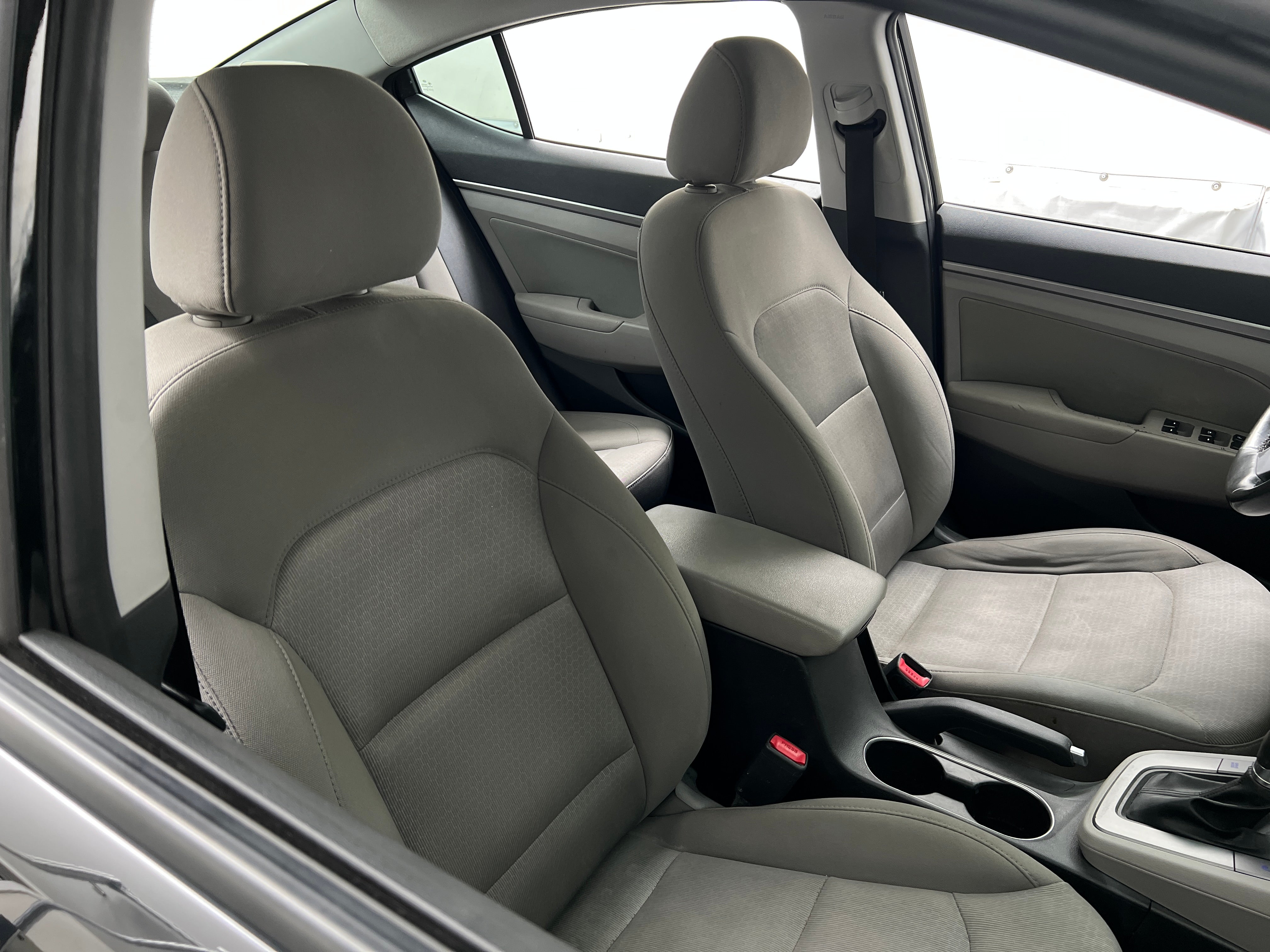 2018 Hyundai Elantra Value Edition 2