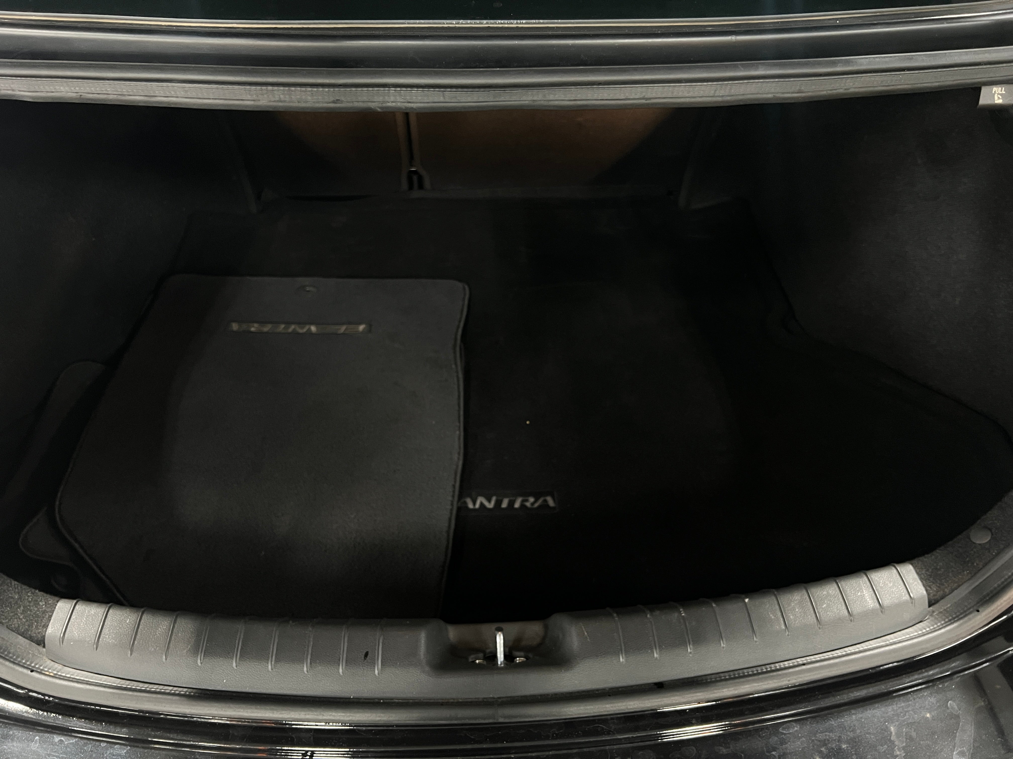 2018 Hyundai Elantra Value Edition 7