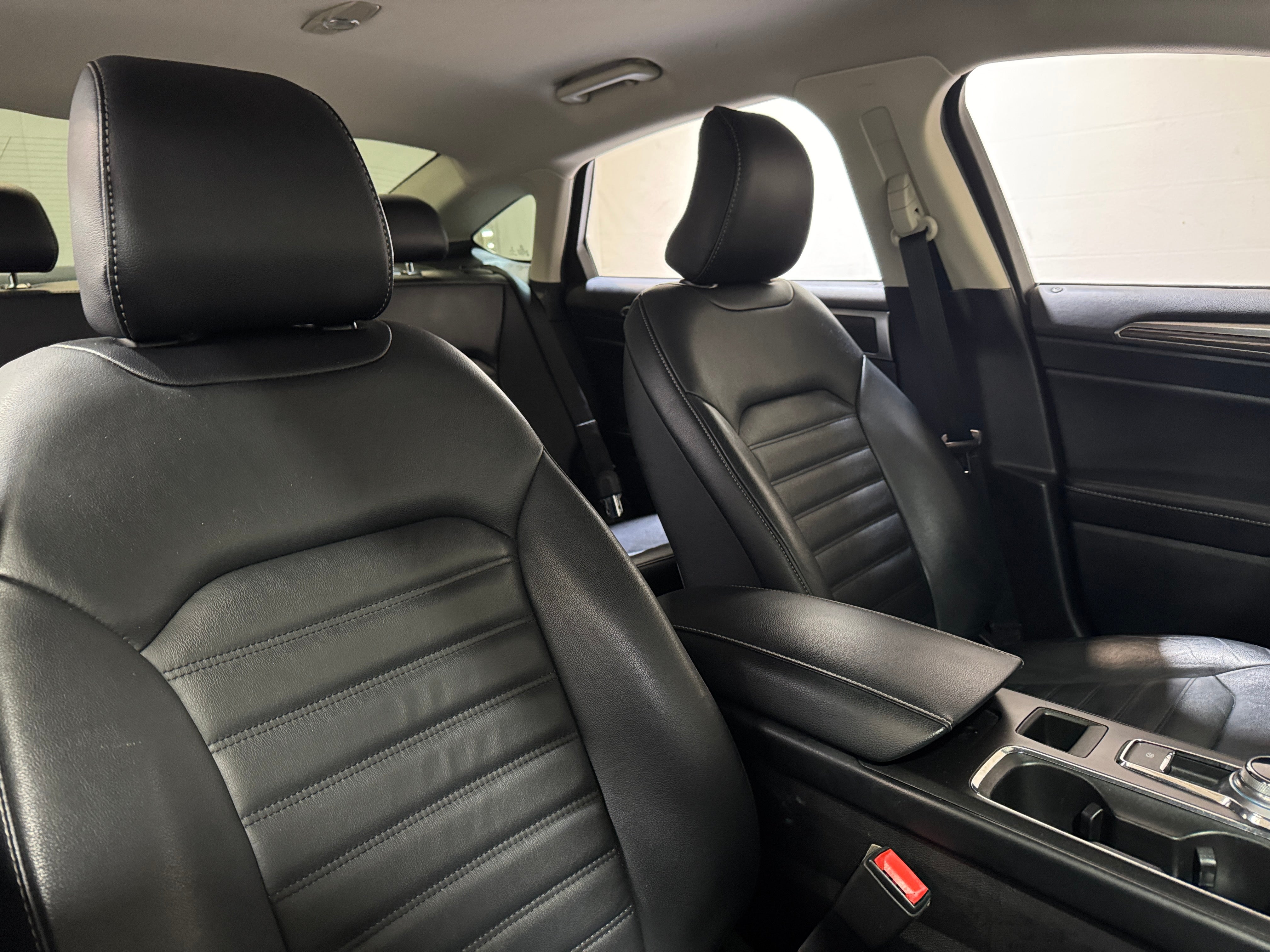 2017 Ford Fusion SE 2
