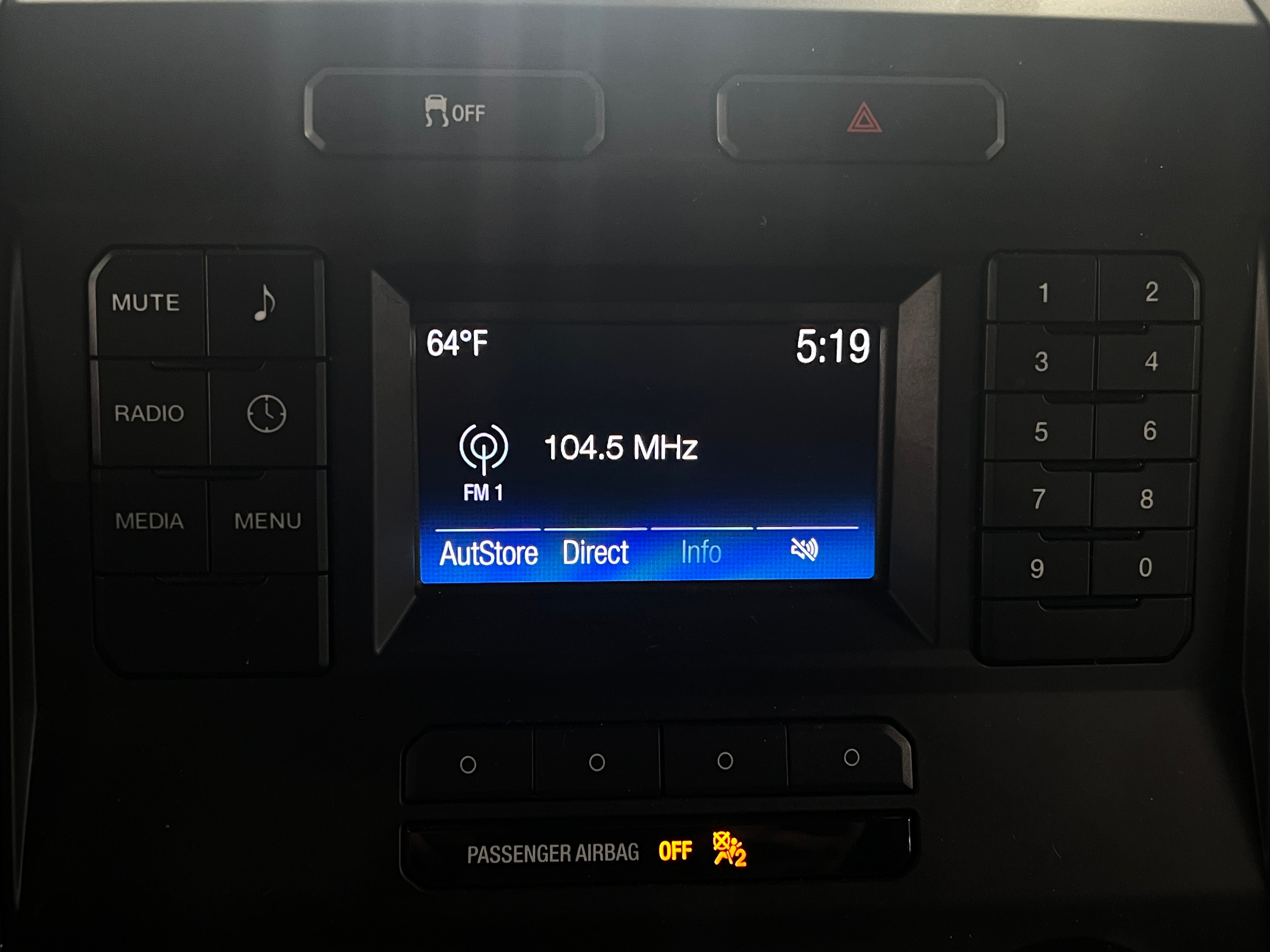 2016 Ford Econoline E-150 4