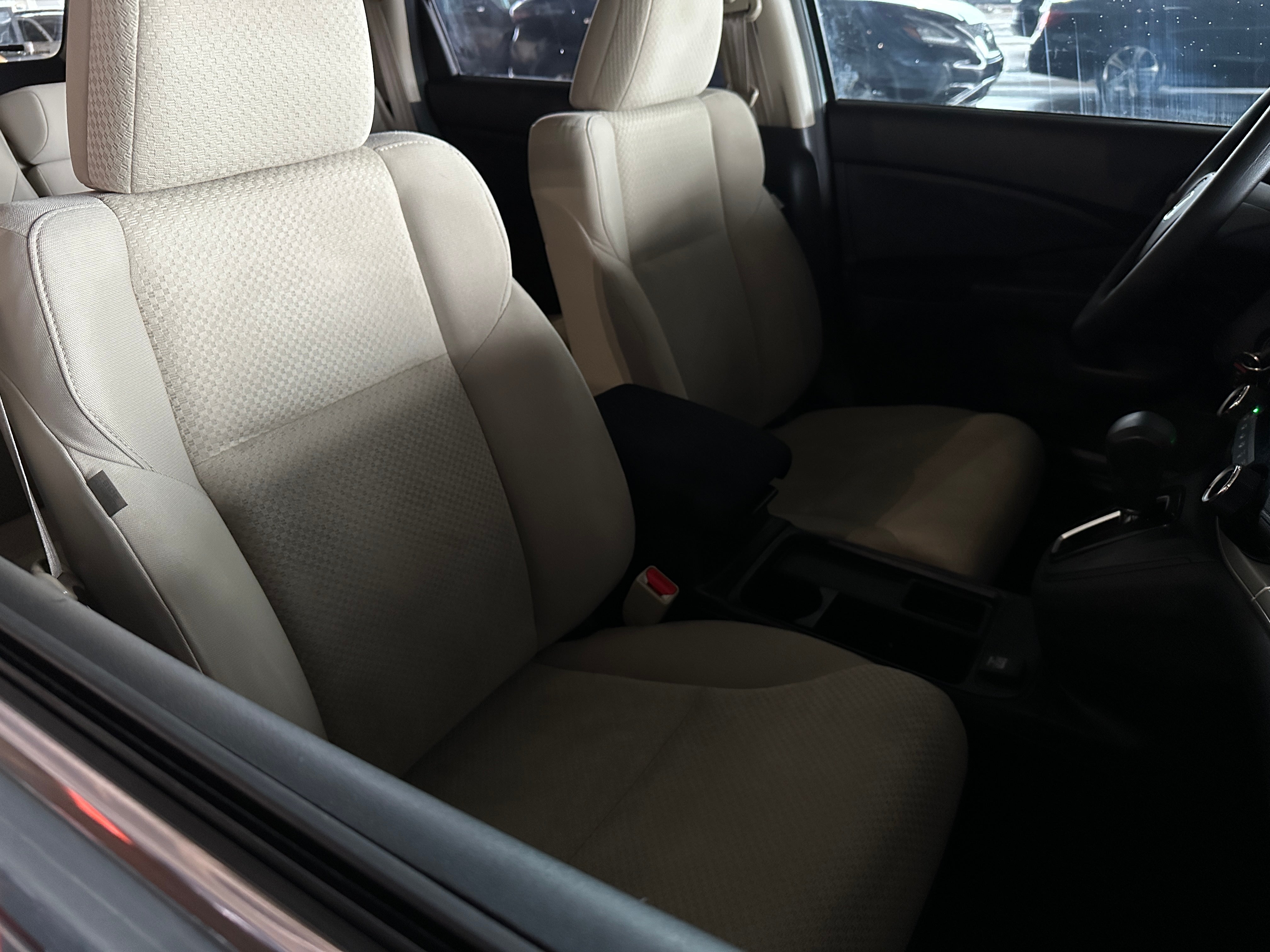 2016 Honda CR-V SE 2