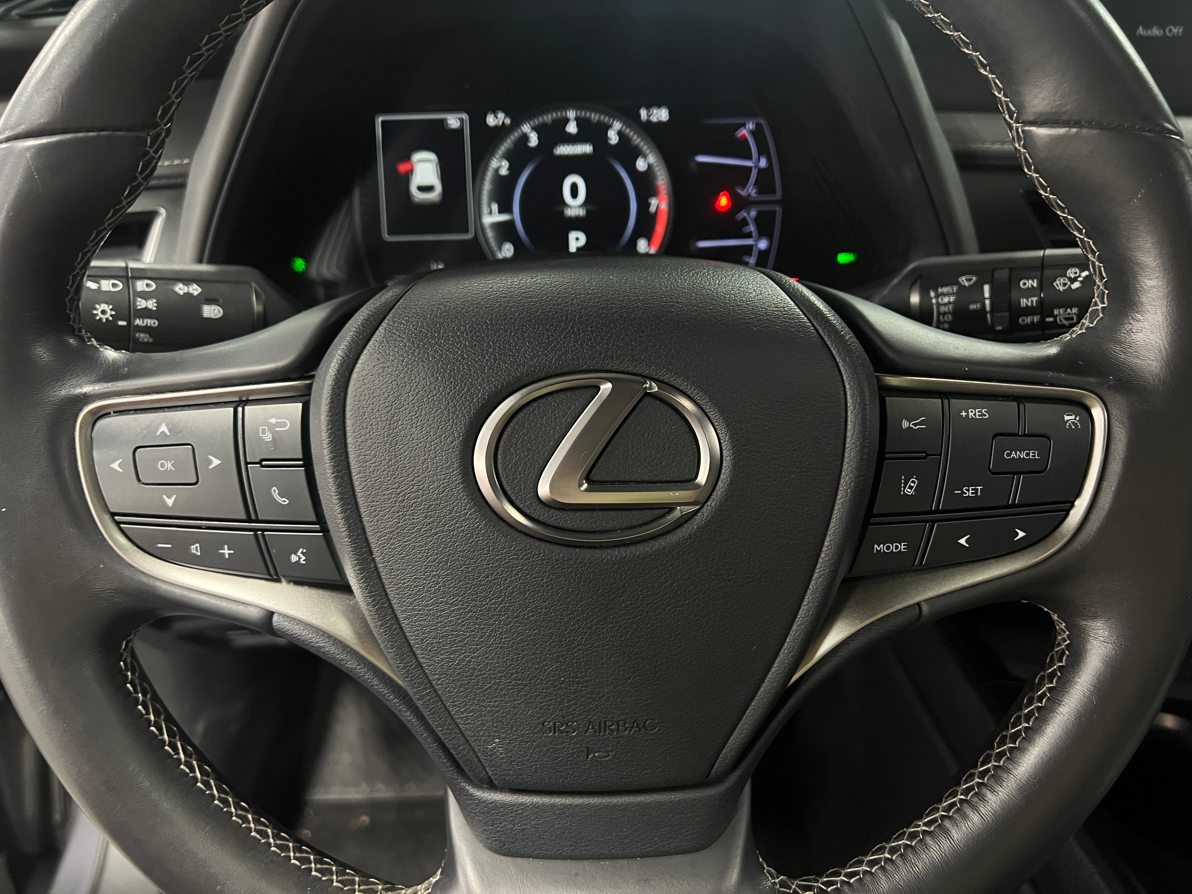 2019 Lexus UX 200 4