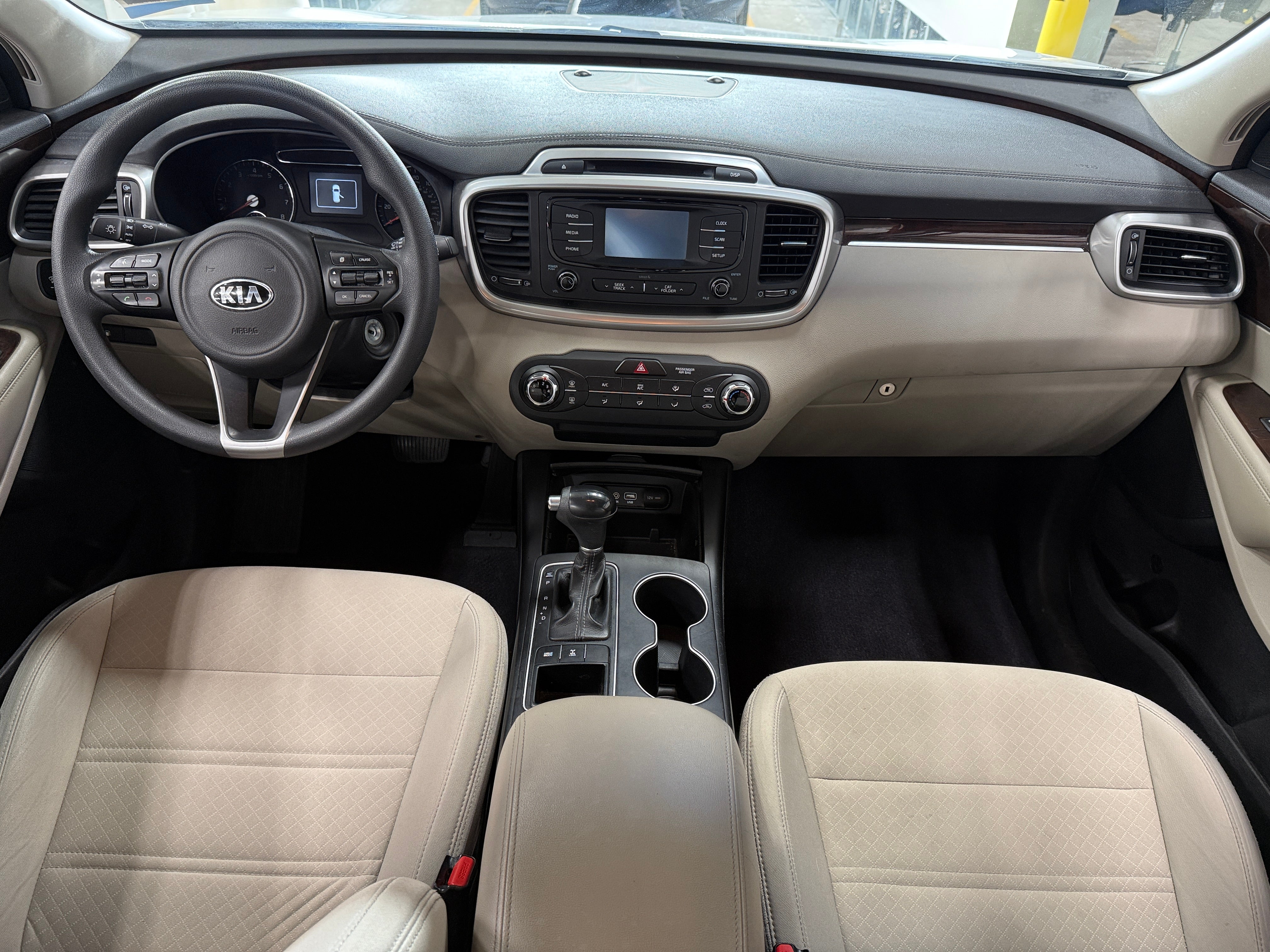 2016 Kia Sorento LX 3