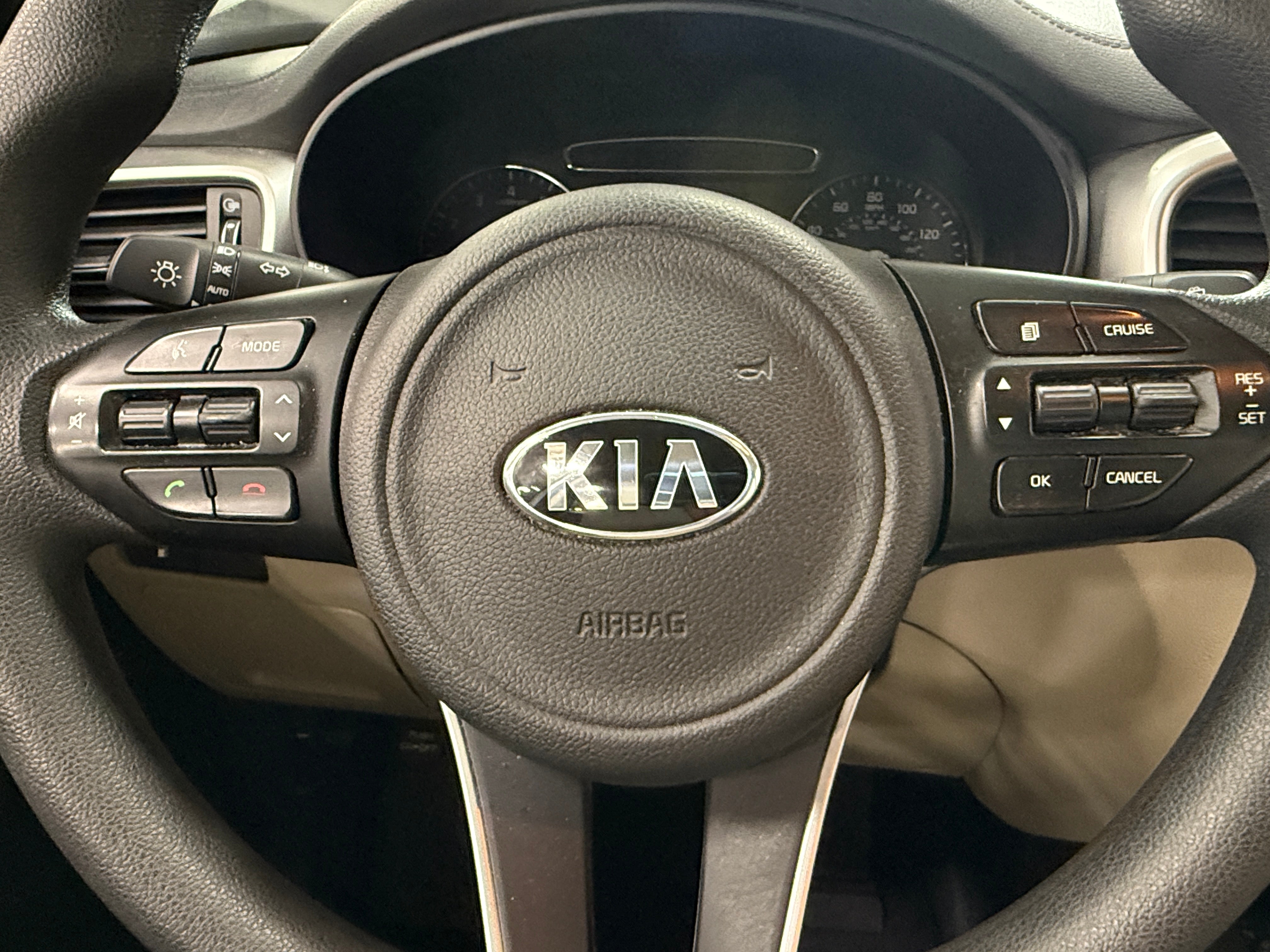 2016 Kia Sorento LX 5