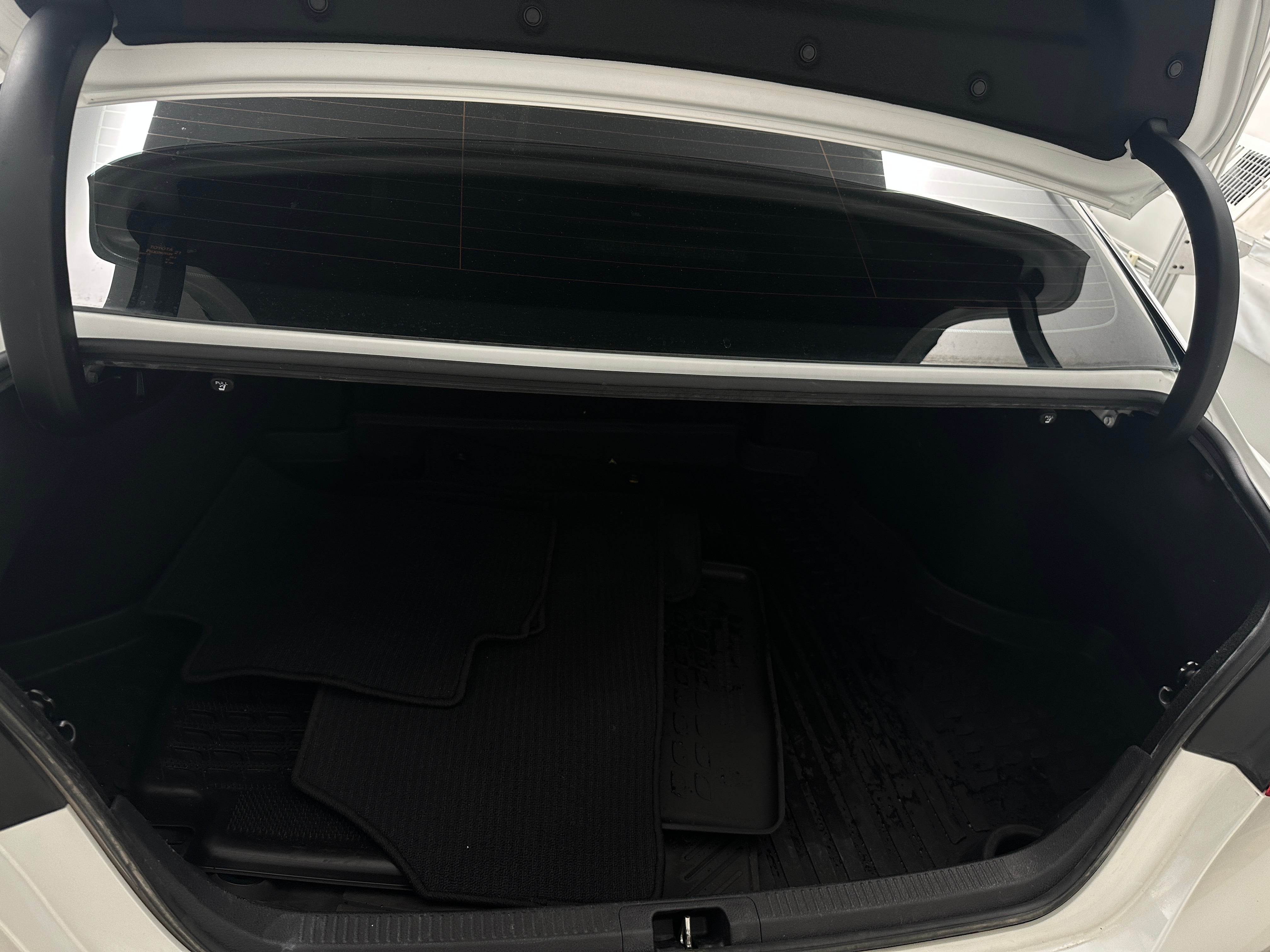 2020 Toyota Camry XSE 6