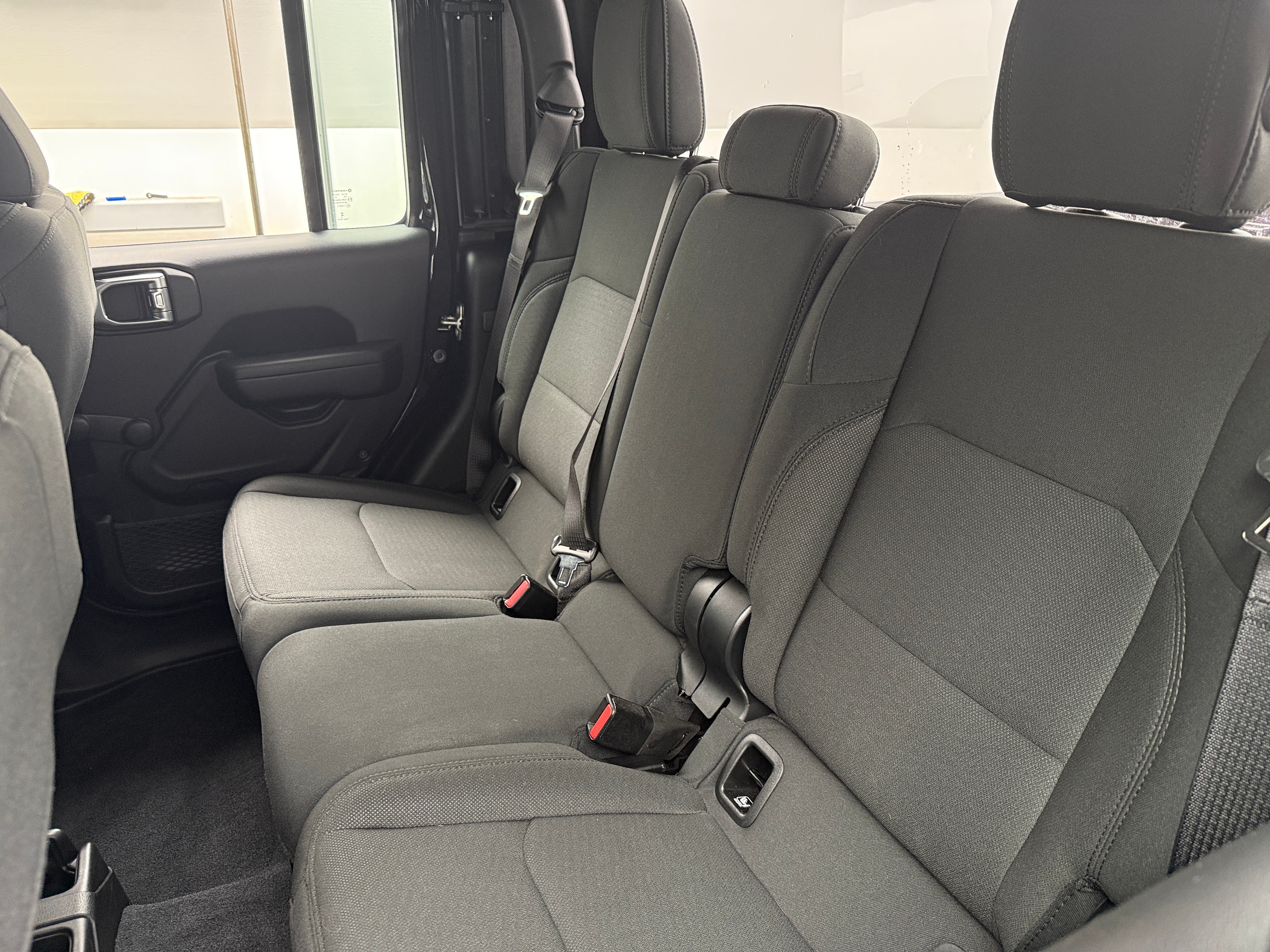 2023 Jeep Gladiator Sport 6