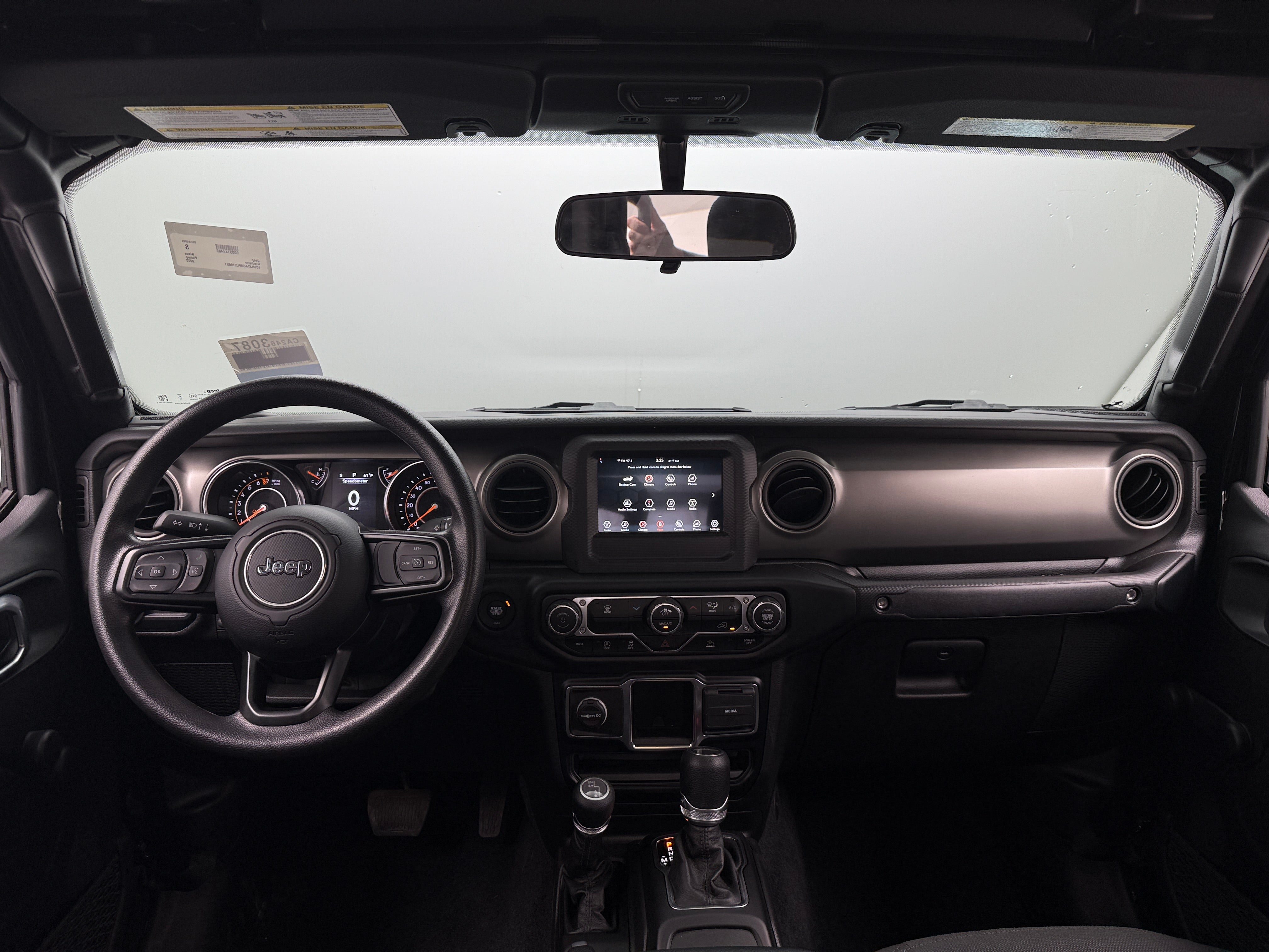 2023 Jeep Gladiator Sport 3