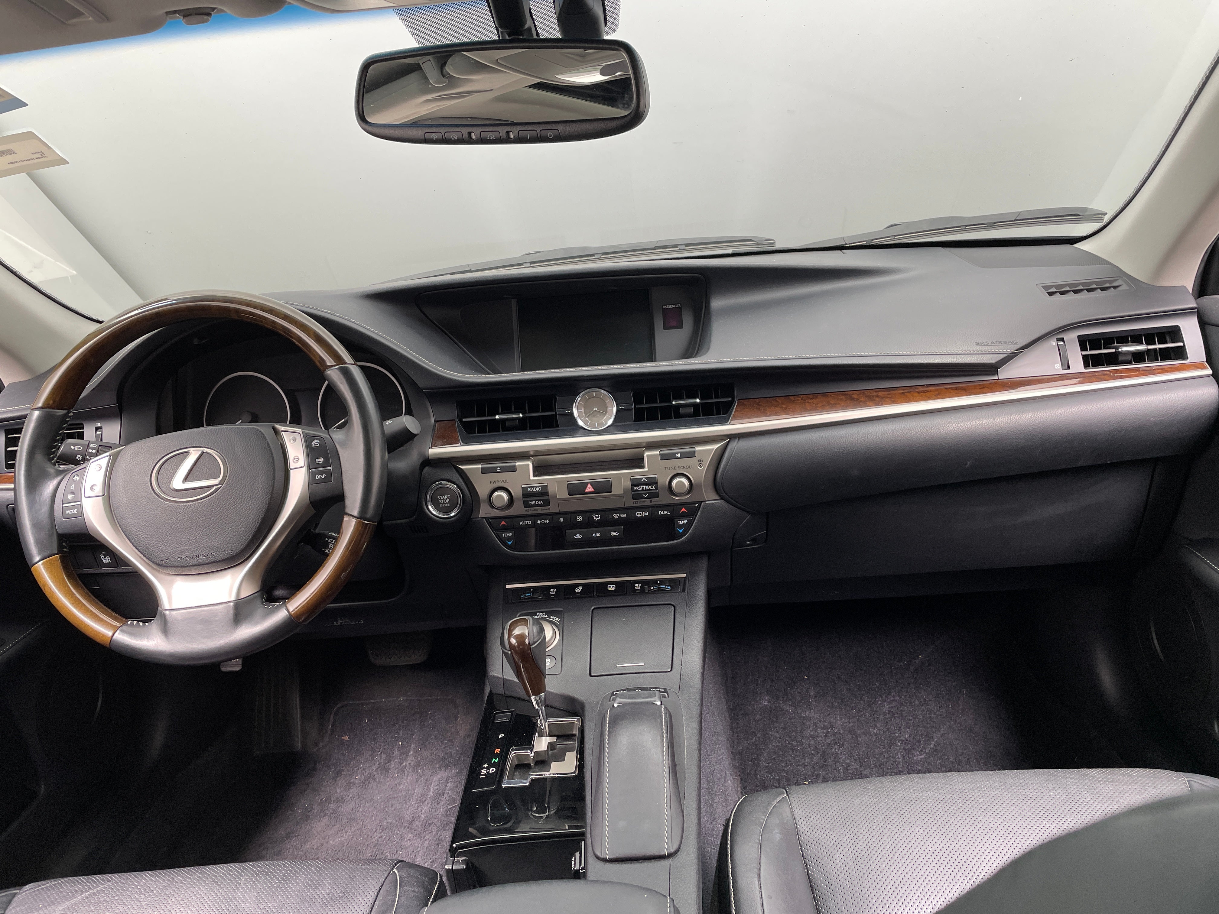2015 Lexus ES 350 2