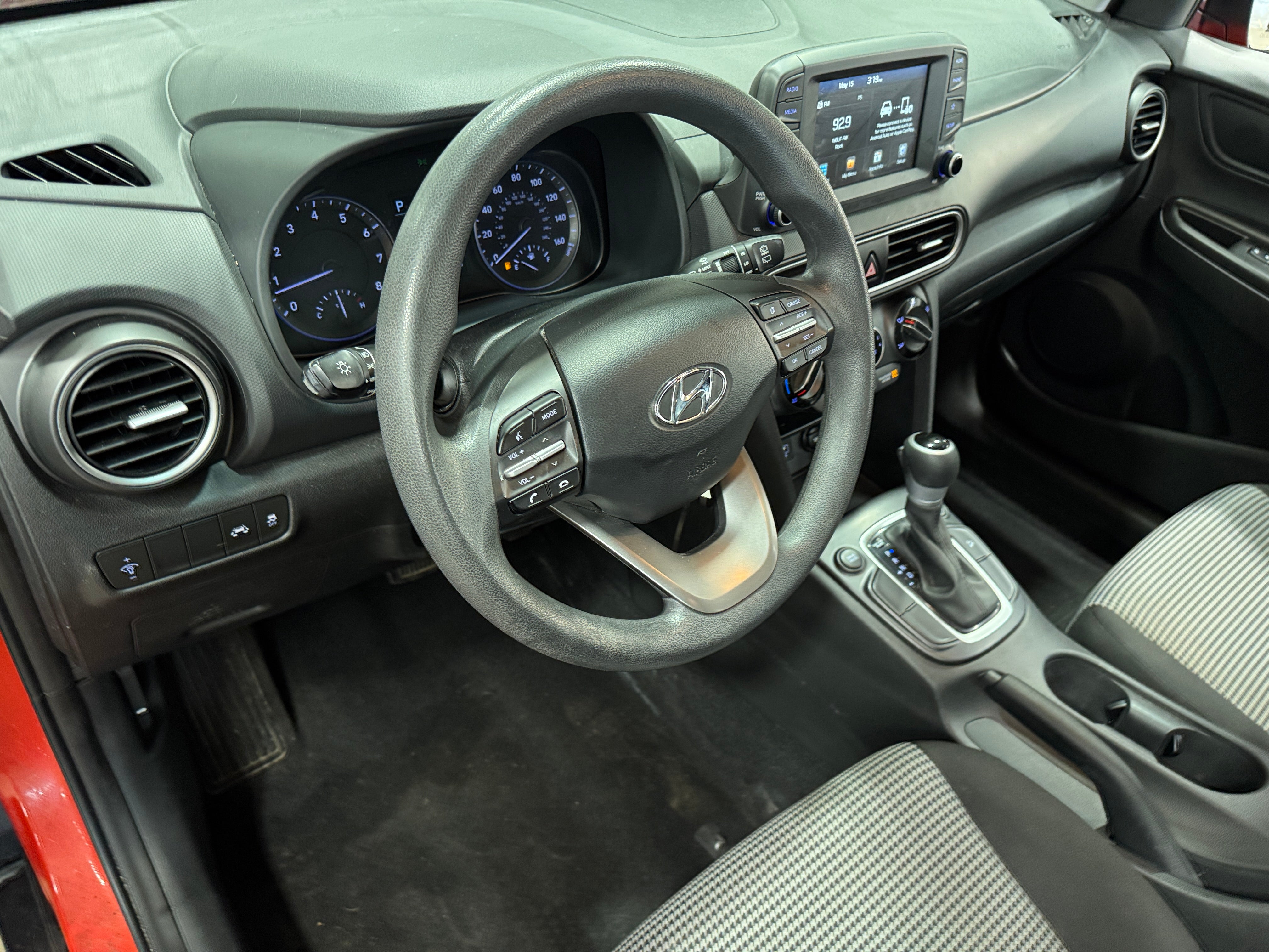 2020 Hyundai Kona SE 3