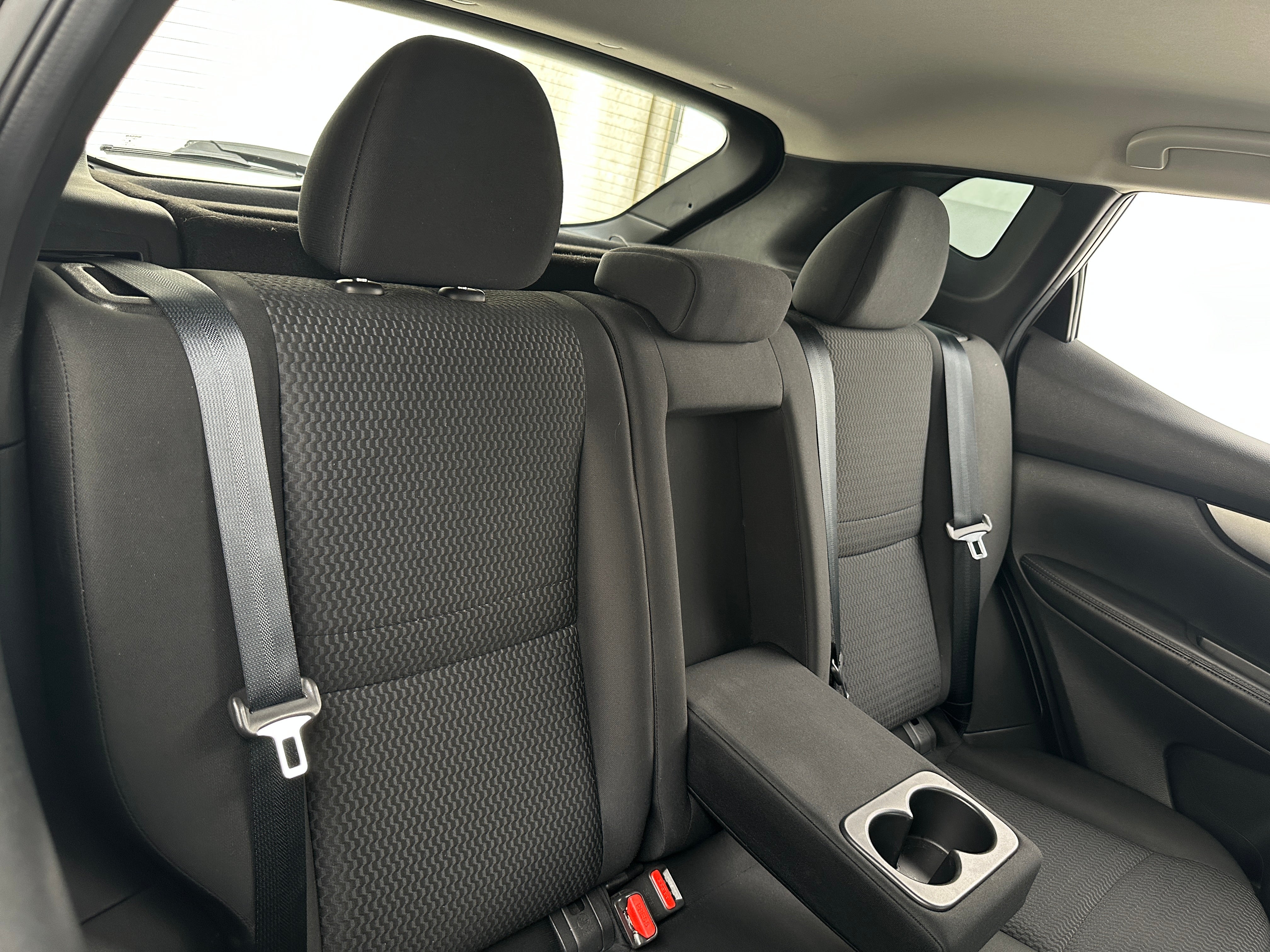 2019 Nissan Rogue Sport S 6