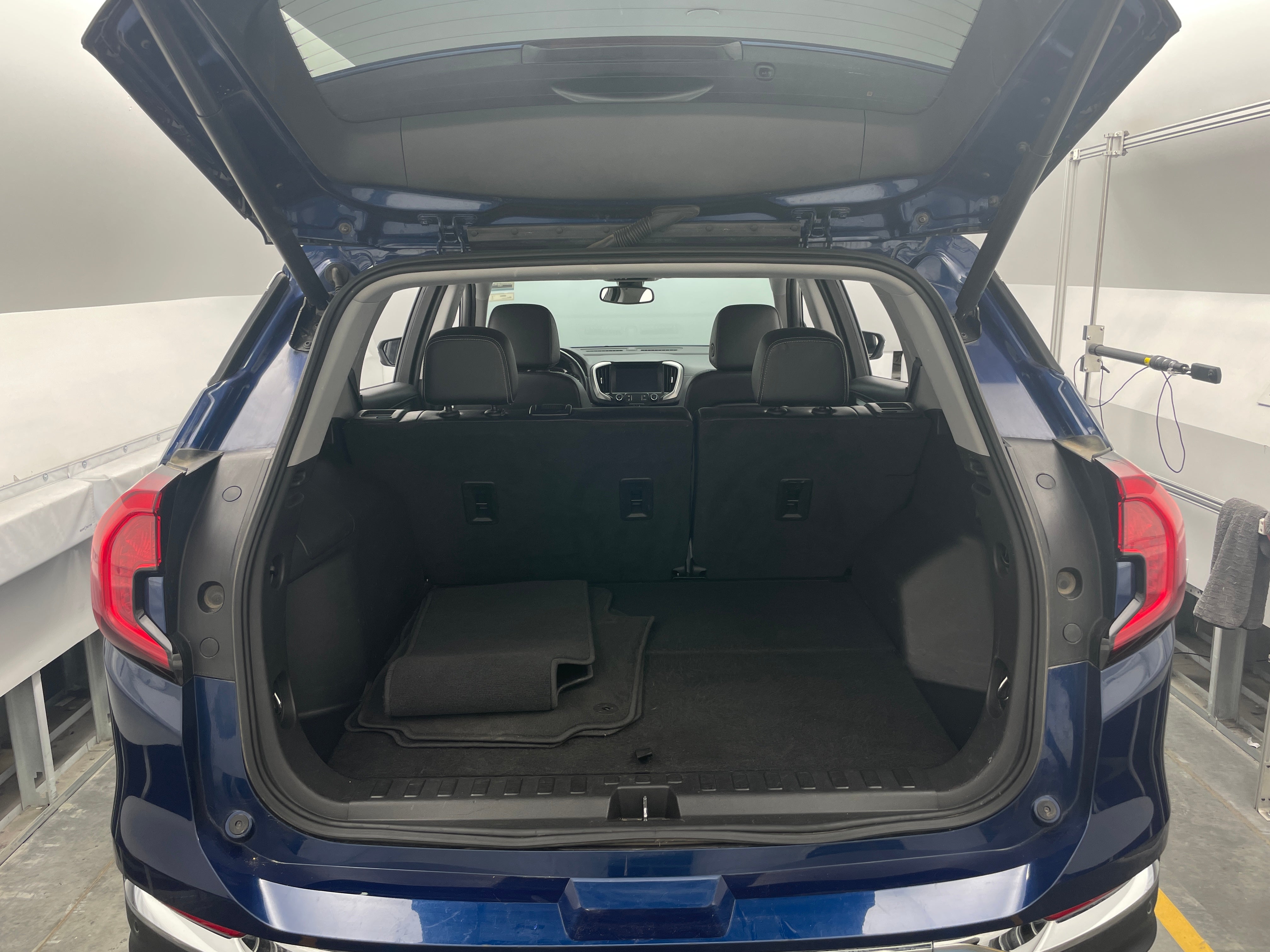 2023 GMC Terrain SLT 6