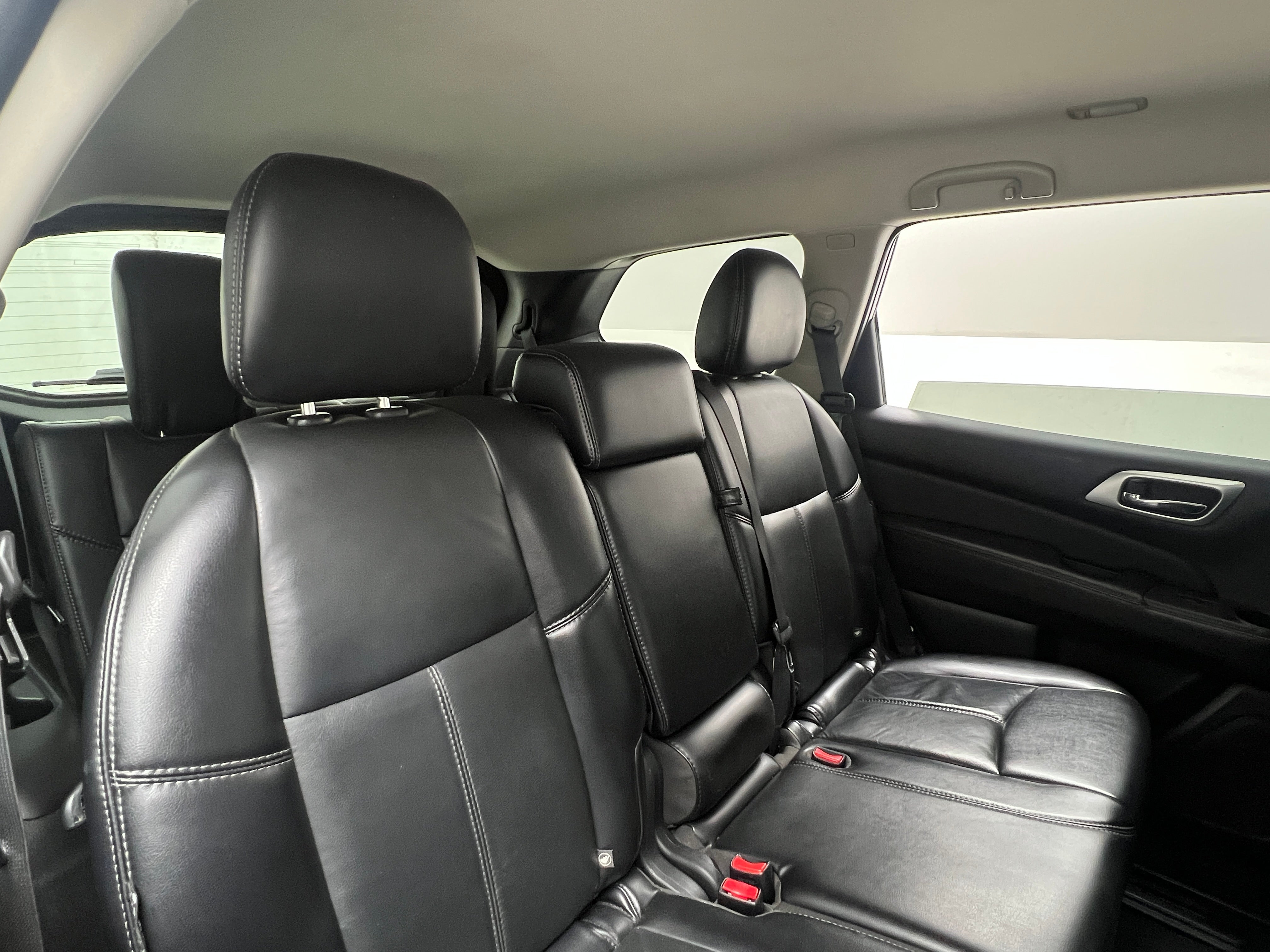 2018 Nissan Pathfinder SL 5