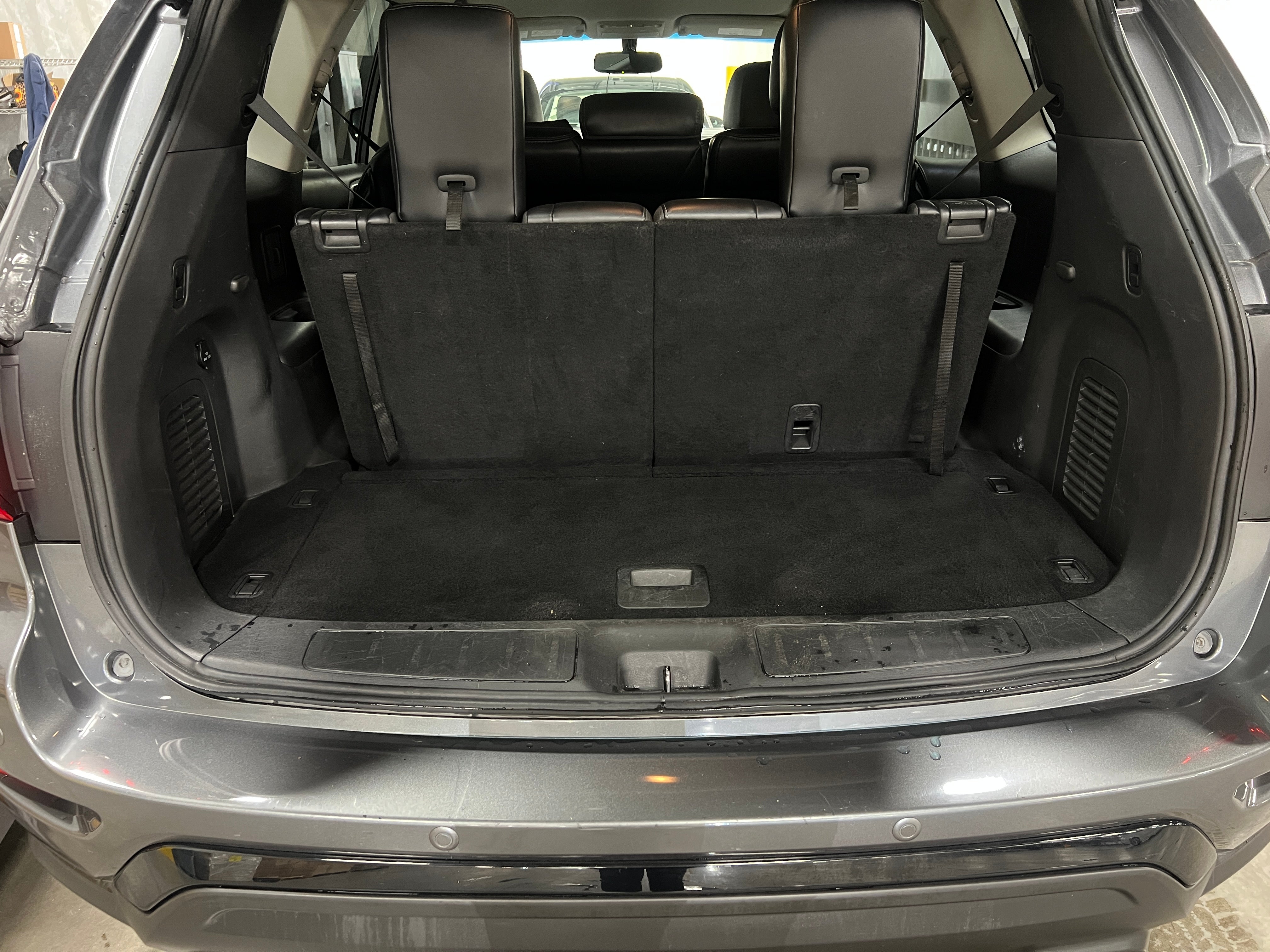 2018 Nissan Pathfinder SL 6